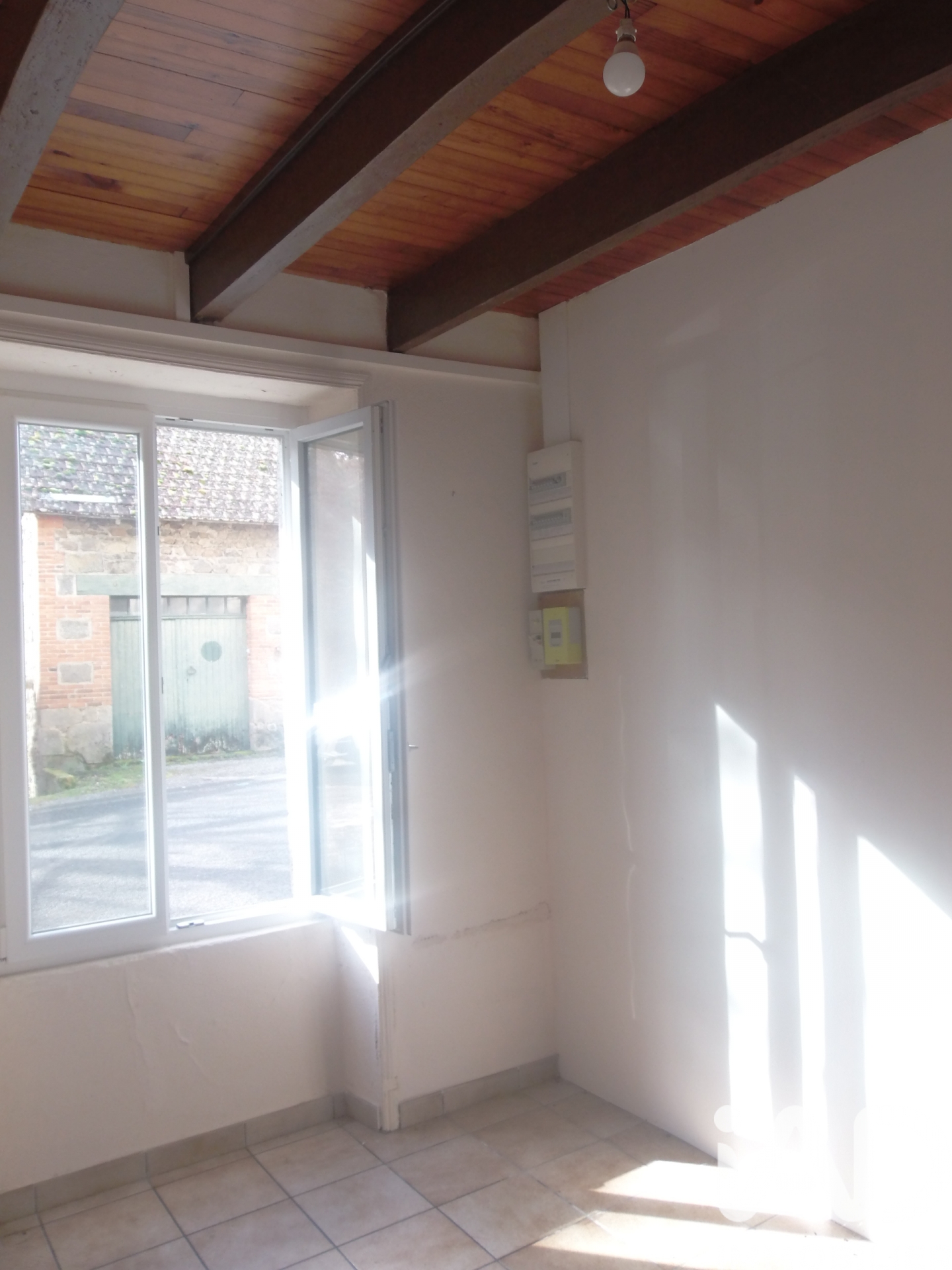 Vente maison à Miremont (63380) : maison de ville 8 pièces 148 m² — 9