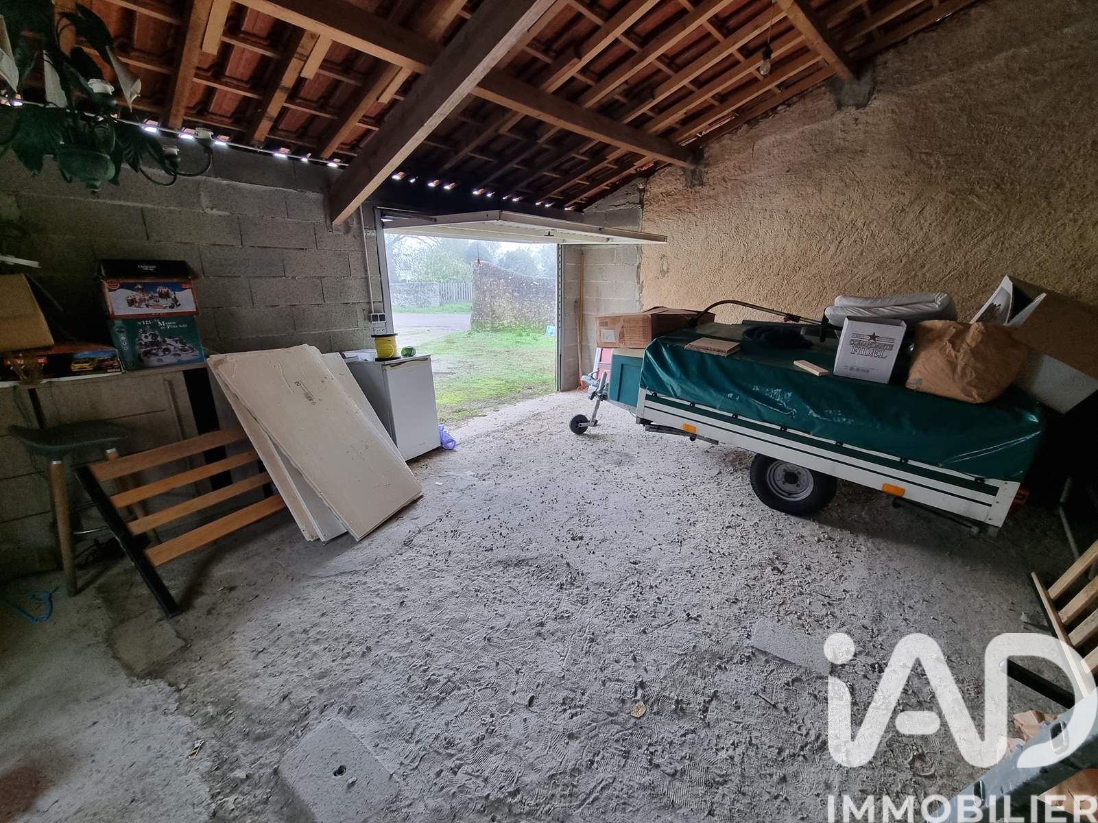 Vente maison à Thénezay (79390) : maison de village 9 pièces 224 m² — 17