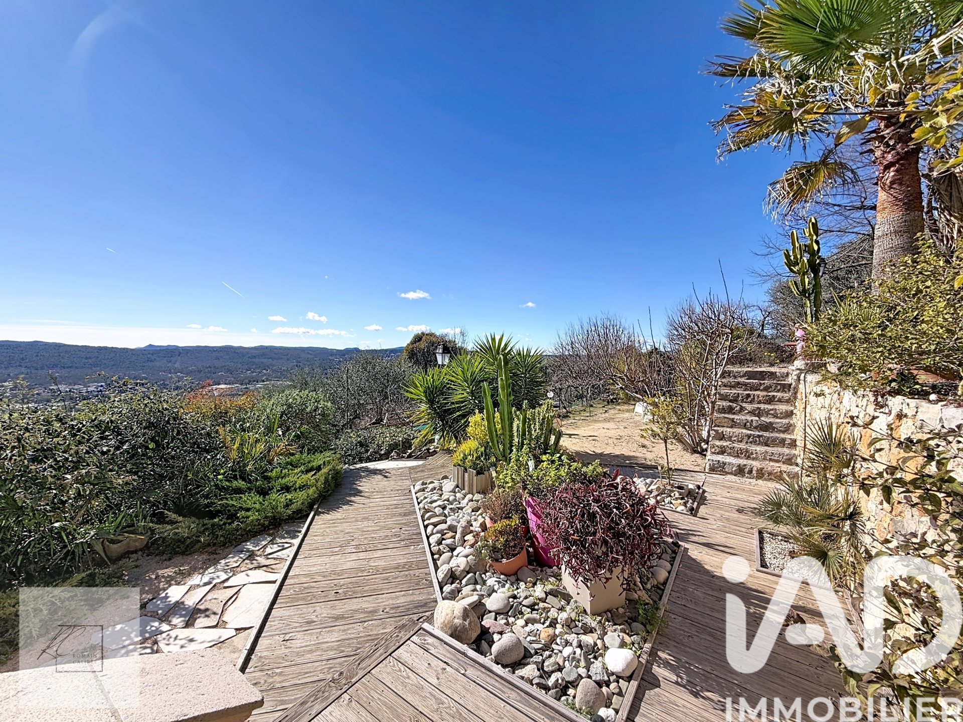 Vente maison à Montauroux (83440) : maison 6 pièces 214 m² — 18