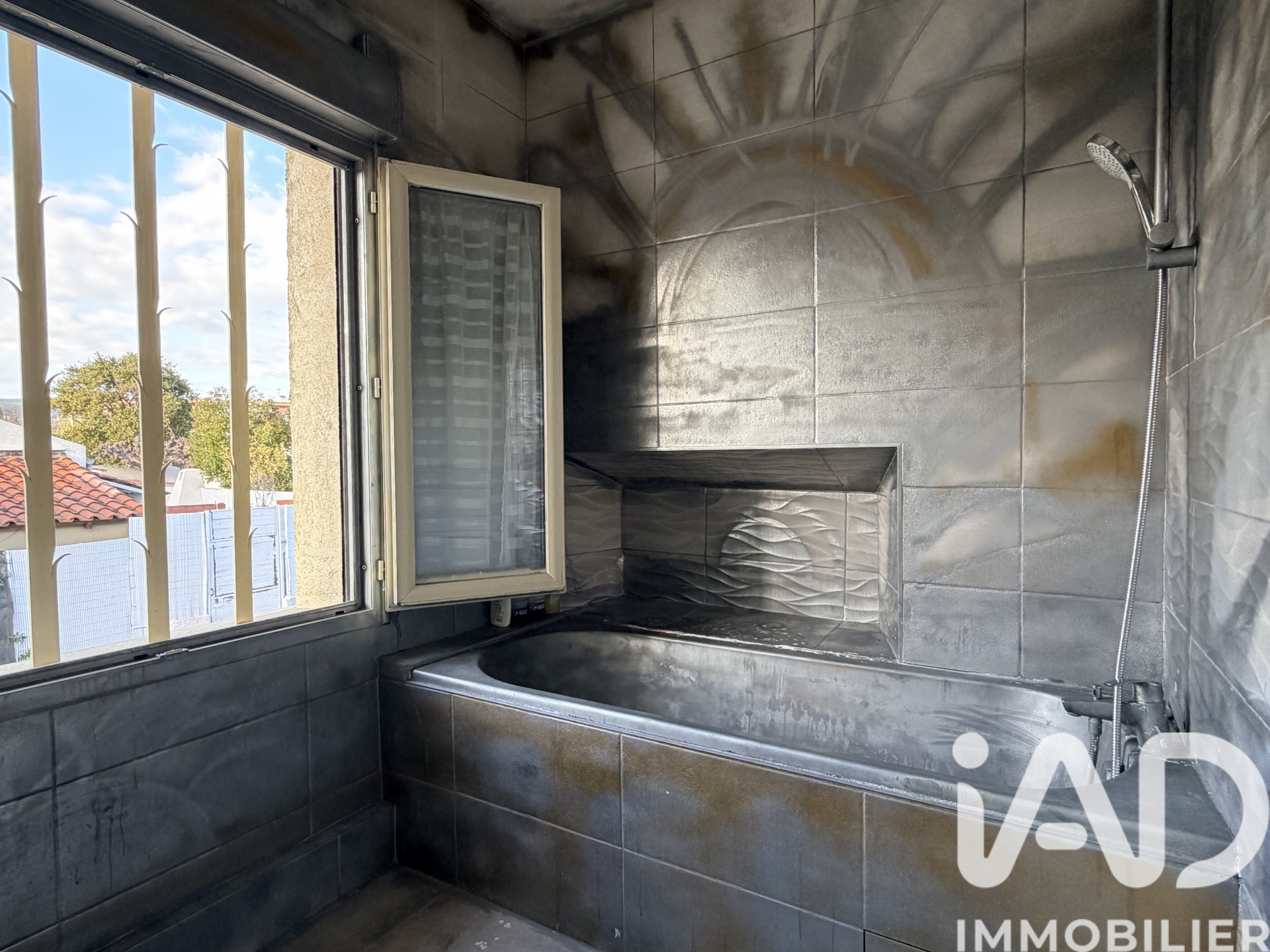 Vente maison à Saint-Cyr-sur-Mer (83270) : maison de ville 3 pièces 66 m² - 1915054 — 11