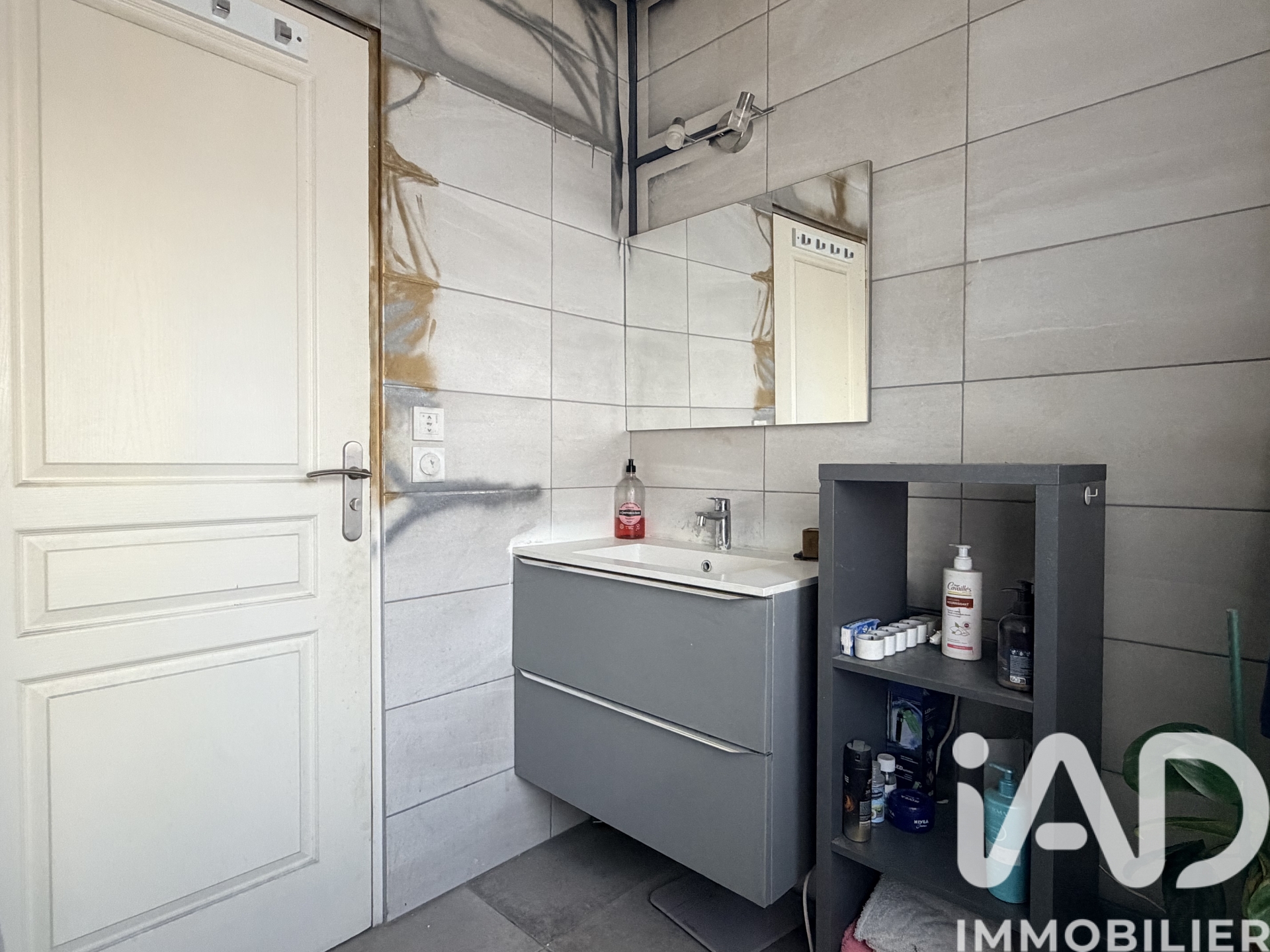 Vente maison à Saint-Cyr-sur-Mer (83270) : maison de ville 3 pièces 66 m² - 1915054 — 13