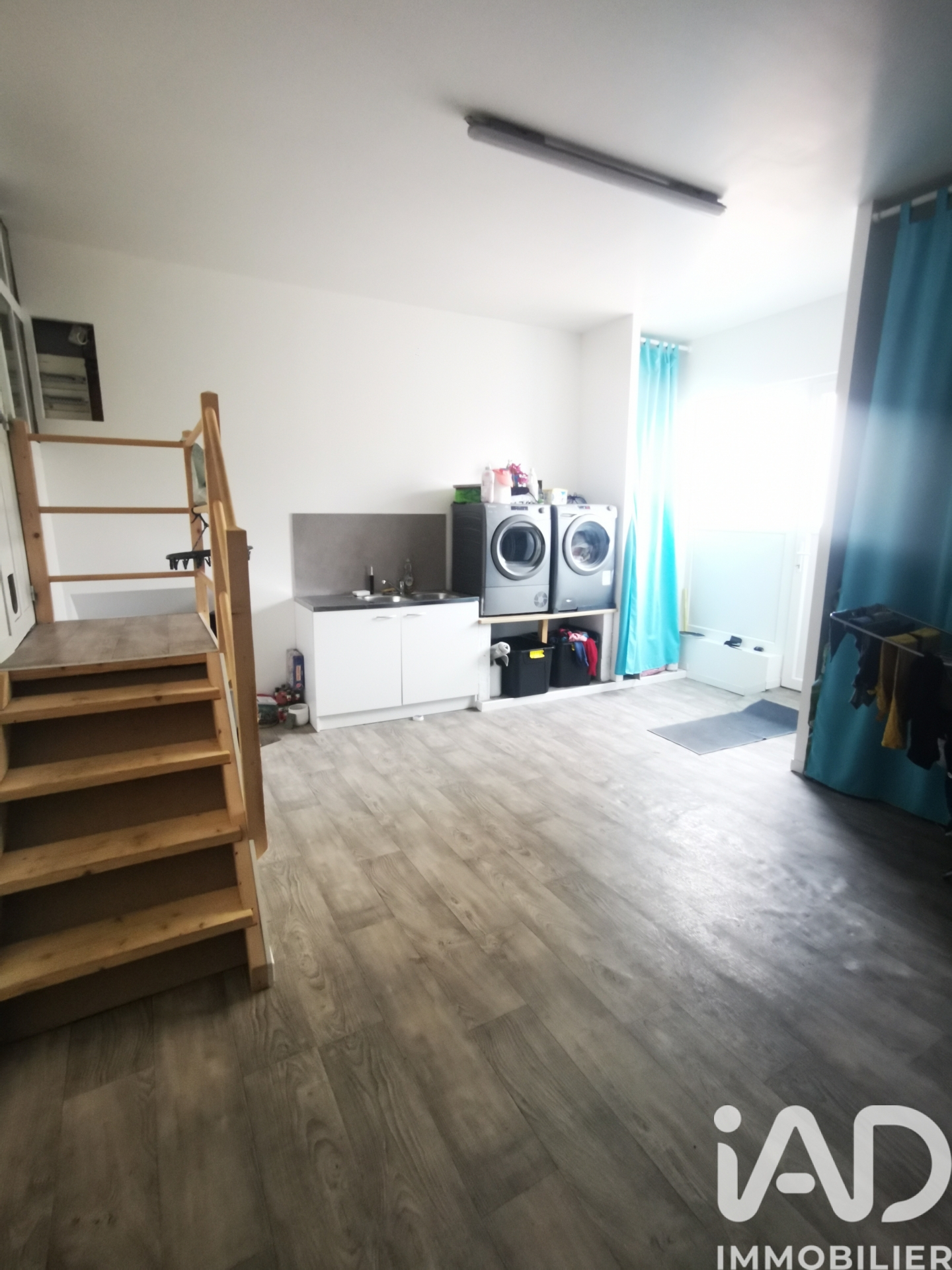 Vente maison à Connerré (72160) : maison de ville 6 pièces 134 m² — 12
