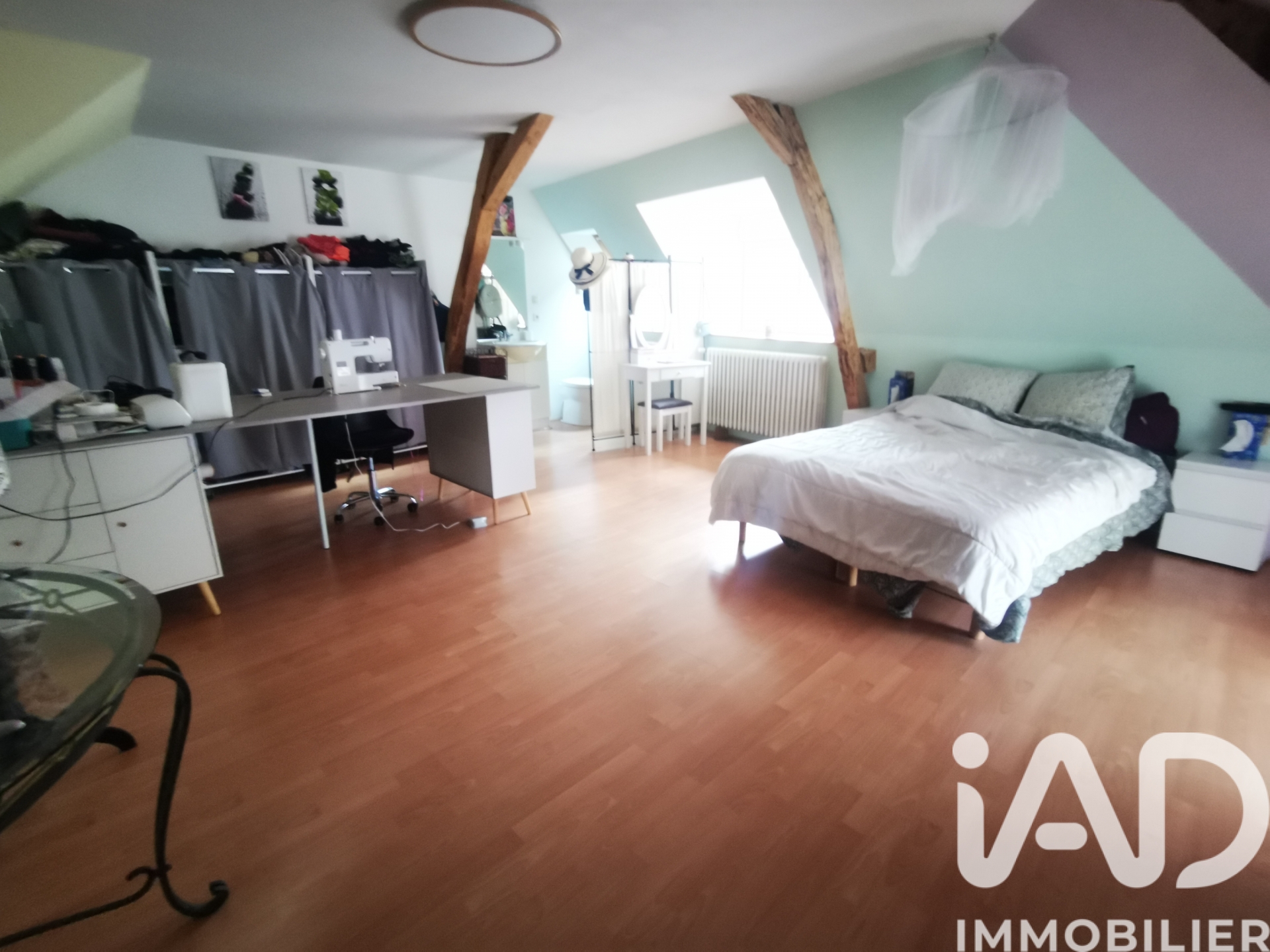 Vente maison à Connerré (72160) : maison de ville 6 pièces 134 m² — 9