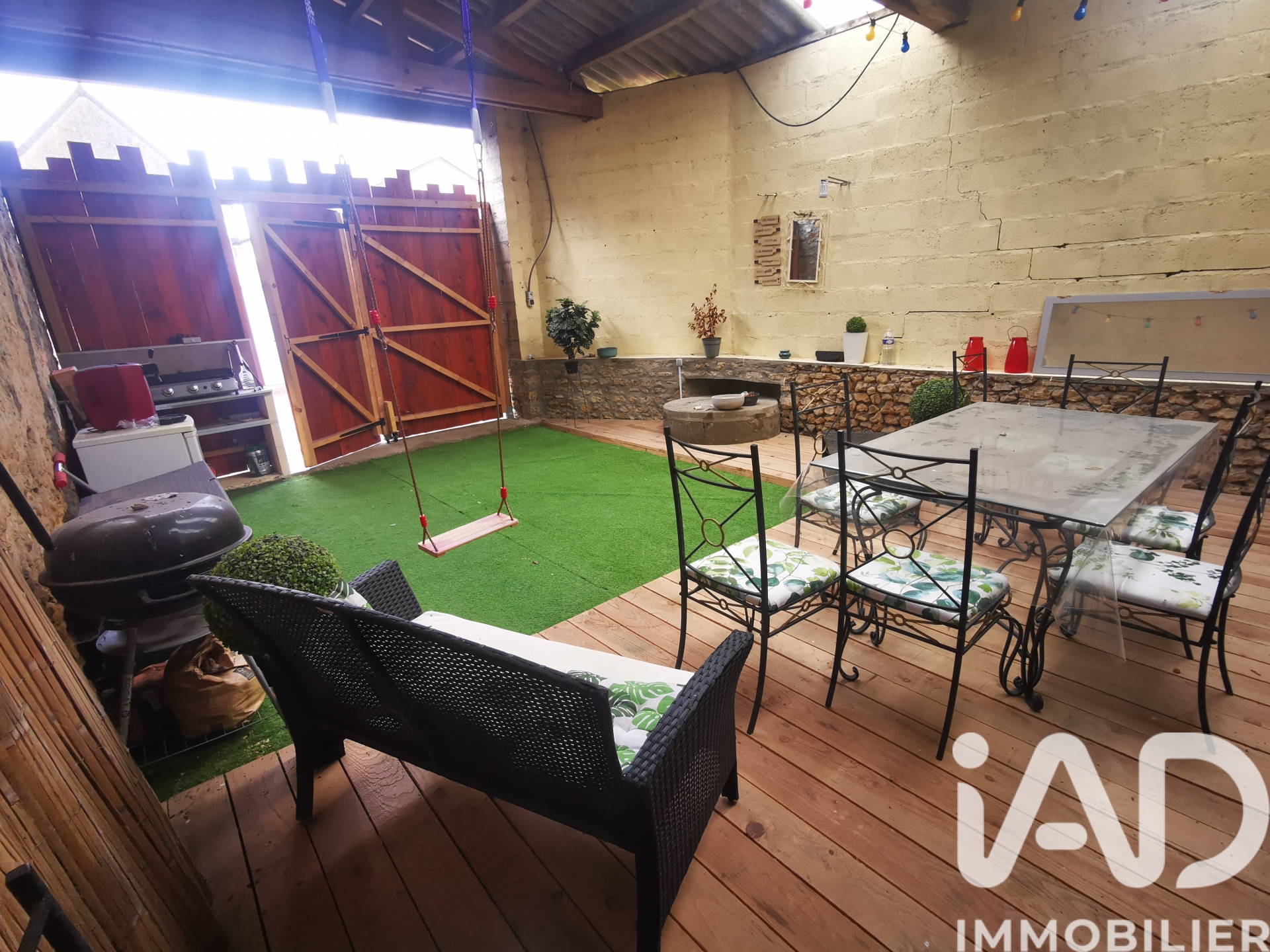 Vente maison à Connerré (72160) : maison de ville 6 pièces 134 m² — 18