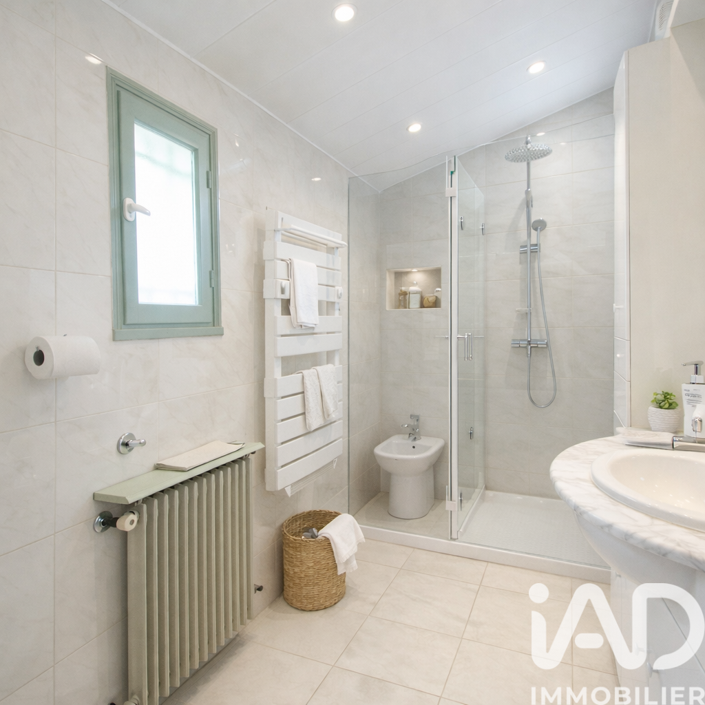 Vente maison à Le Rouret (06650) : maison 3 pièces 148 m² — 5