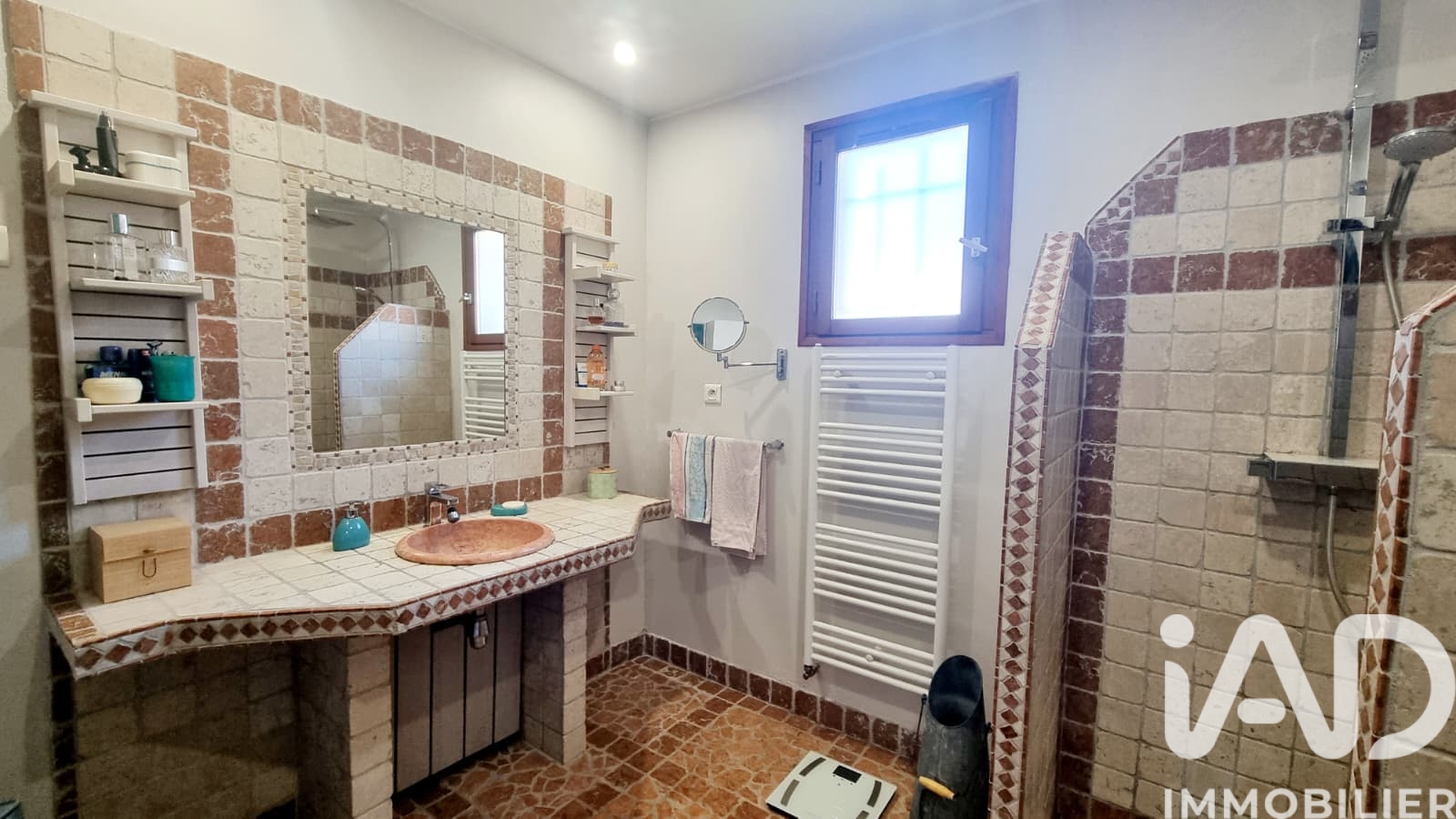 Vente maison à Pourrières (83910) : maison traditionnelle 6 pièces 198 m² - 2105996 — 12