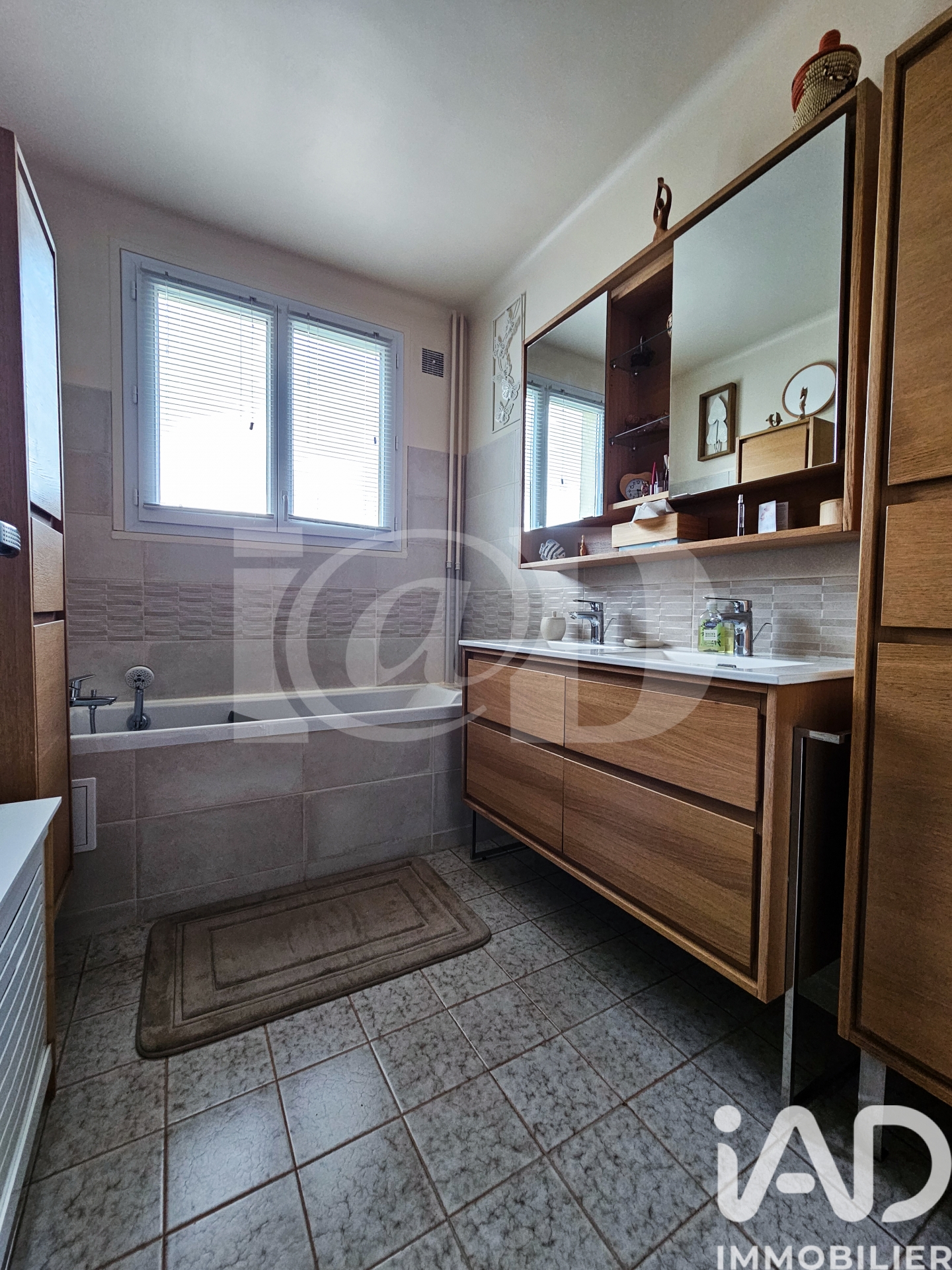 Vente maison à Linas (91310) : maison 8 pièces 163 m² — 9