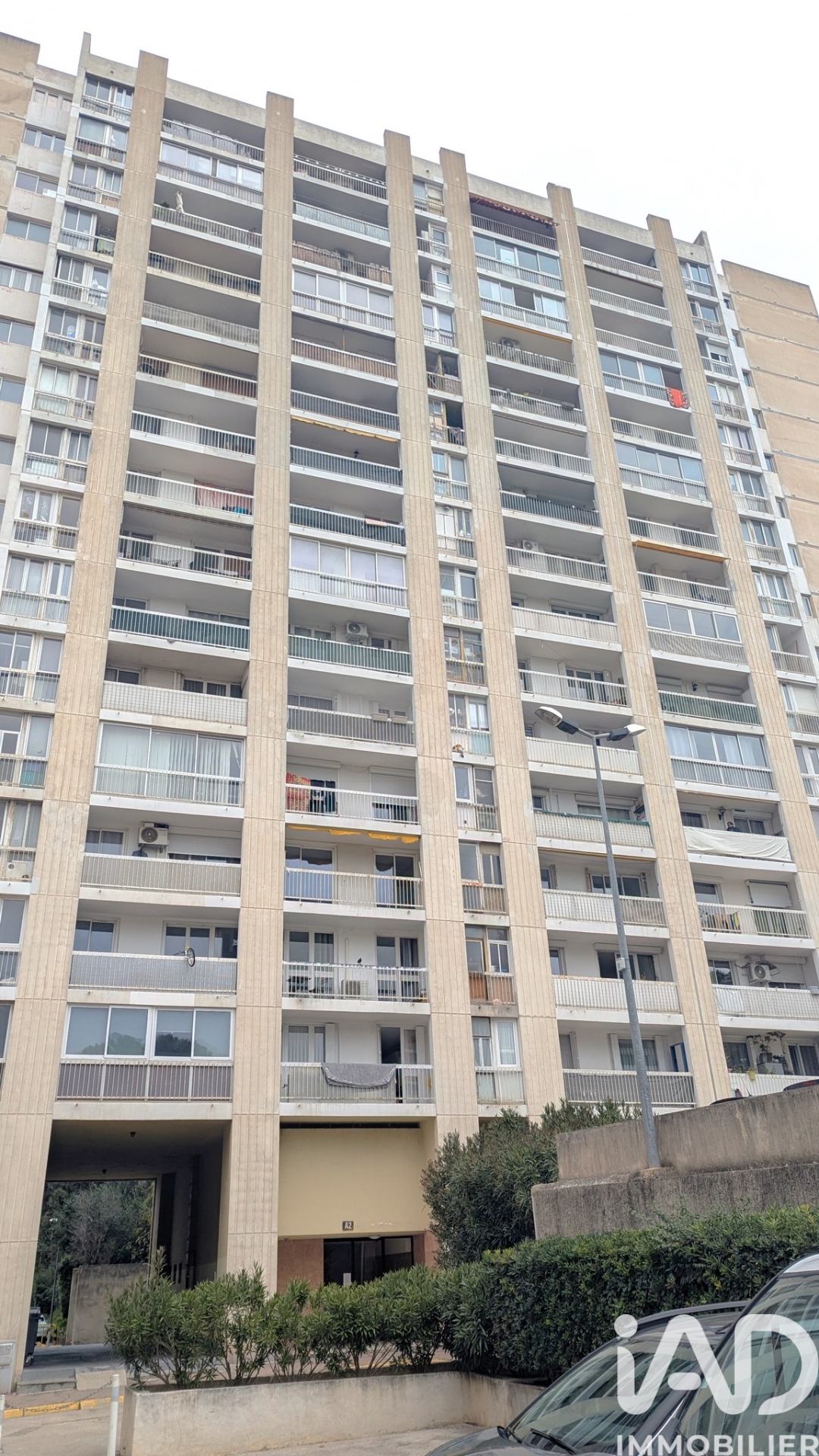 Vente appartement à Marseille (13013) : appartement 3 pièces 64 m² — 2