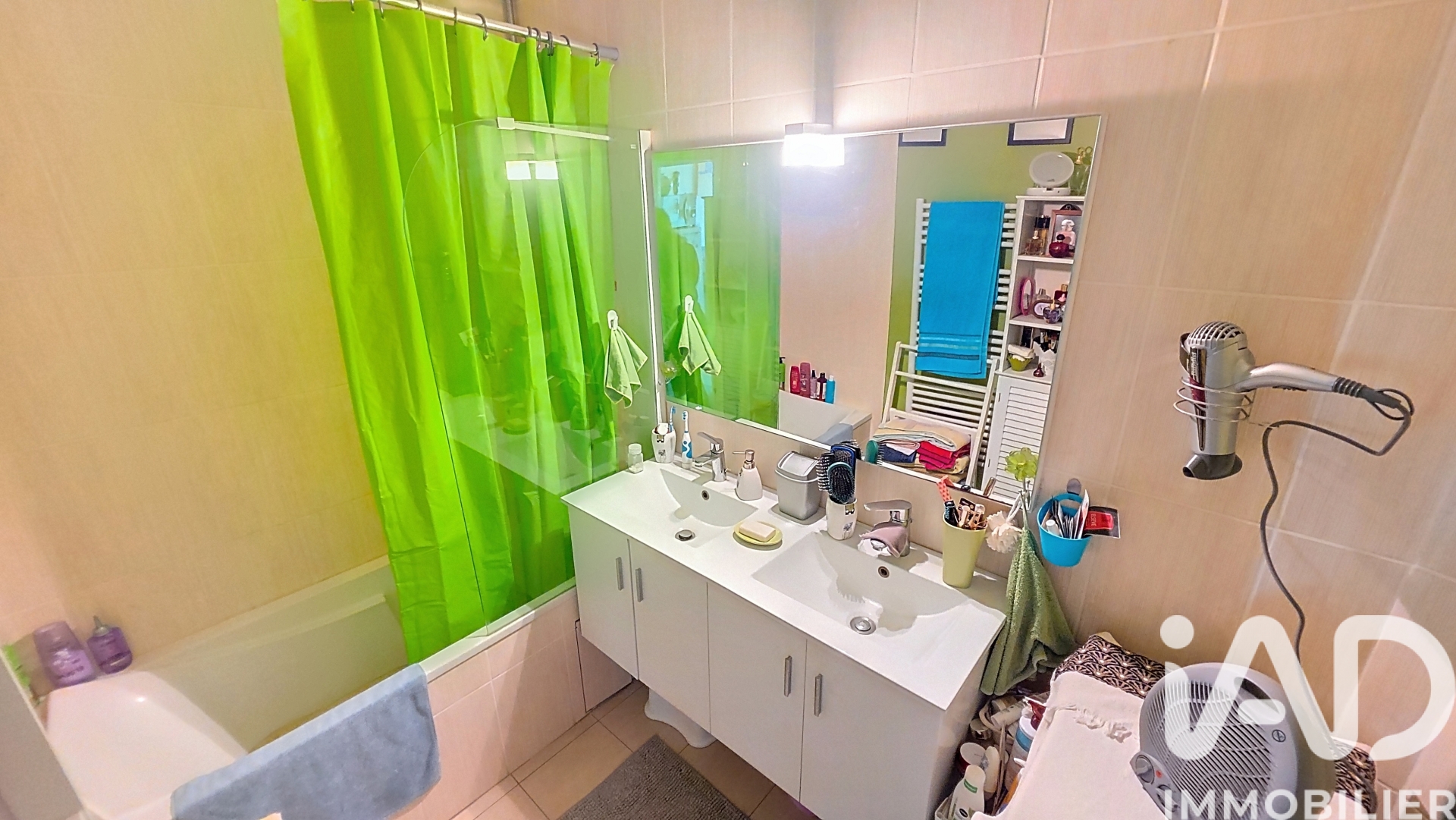 Vente appartement à La Chapelle — 11