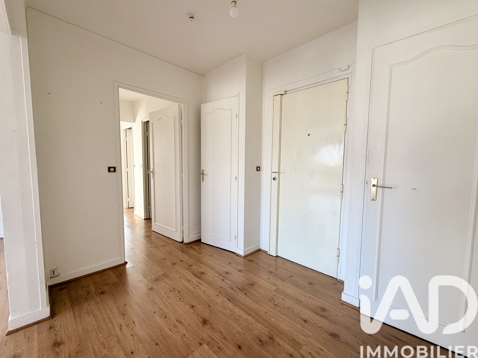 Vente appartement à Châtenay-Malabry (92290) : appartement 4 pièces 79 m² - 1966348 — 13