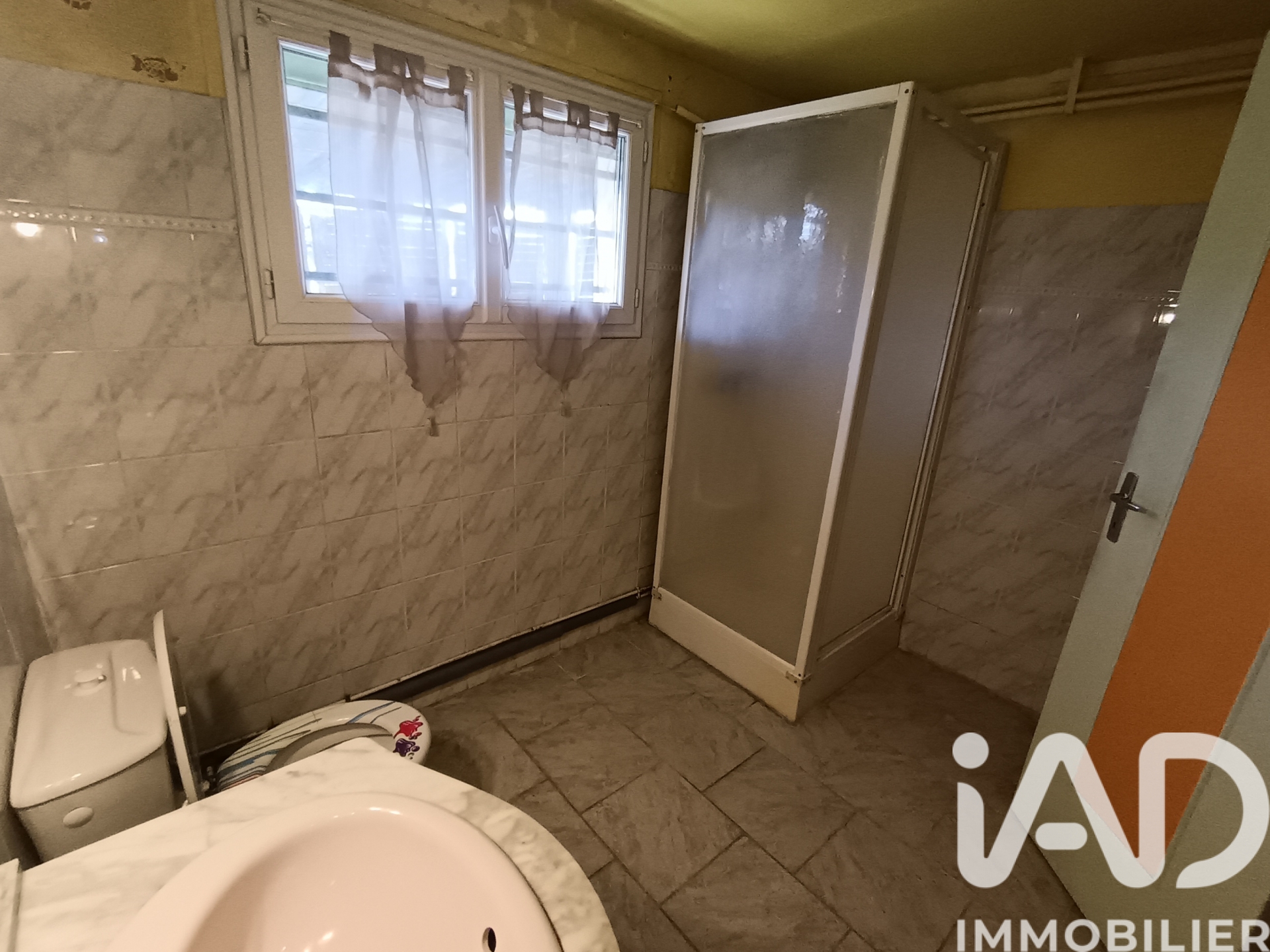 Vente maison à Coutras (33230) : maison 7 pièces 148 m² — 15