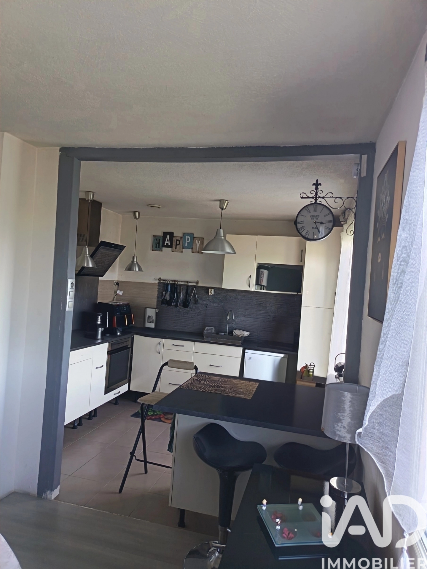 Vente maison à Coutras (33230) : maison 7 pièces 148 m² — 6