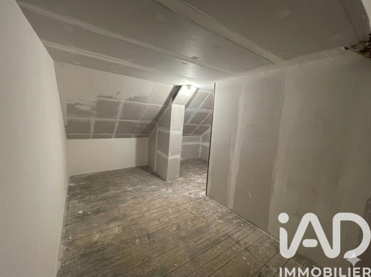 Vente maison à Tresbœuf (35320) : maison 7 pièces 90 m² — 9