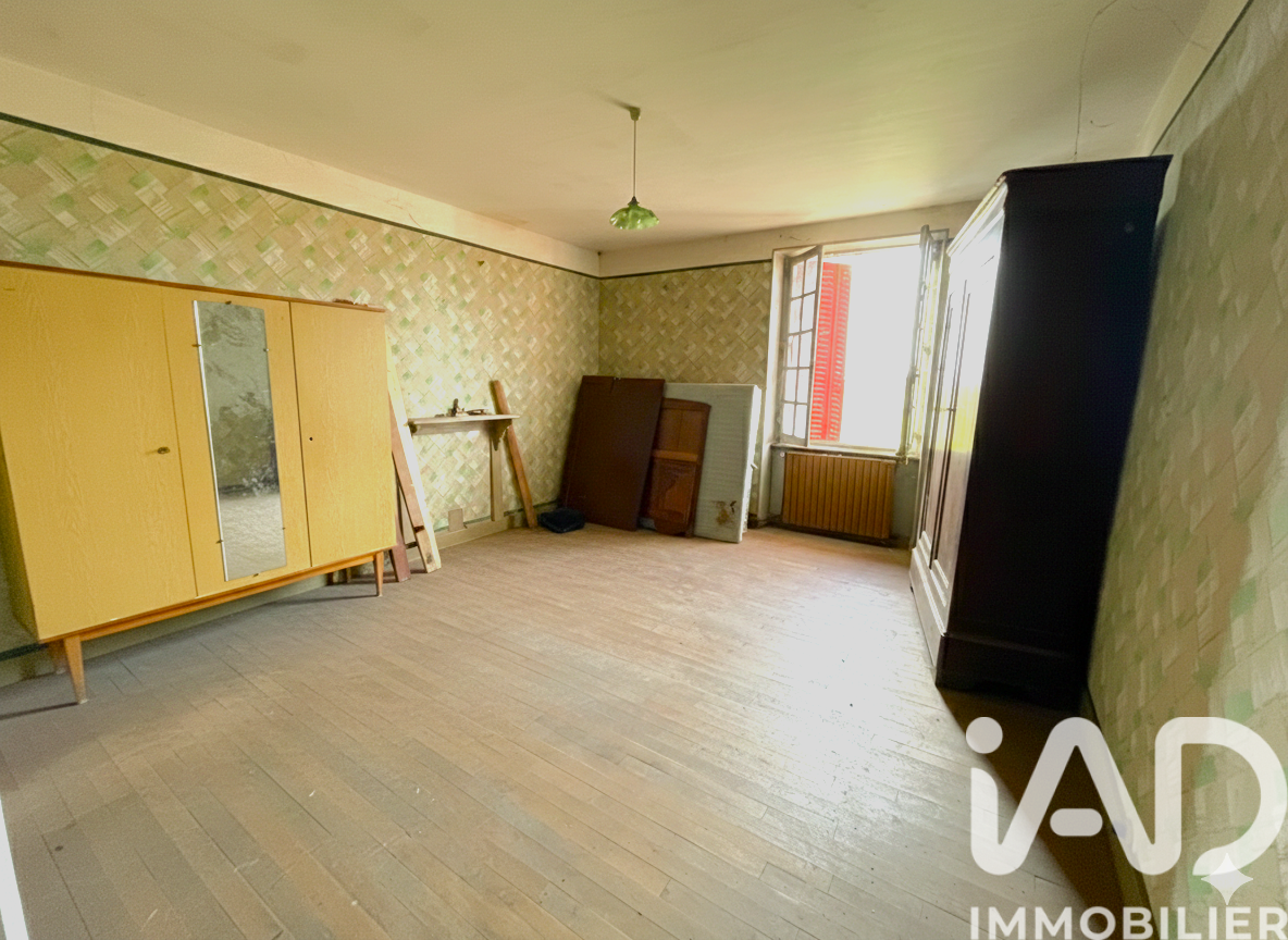 Vente maison à Lapeyrouse (63700) : maison 6 pièces 110 m² — 5