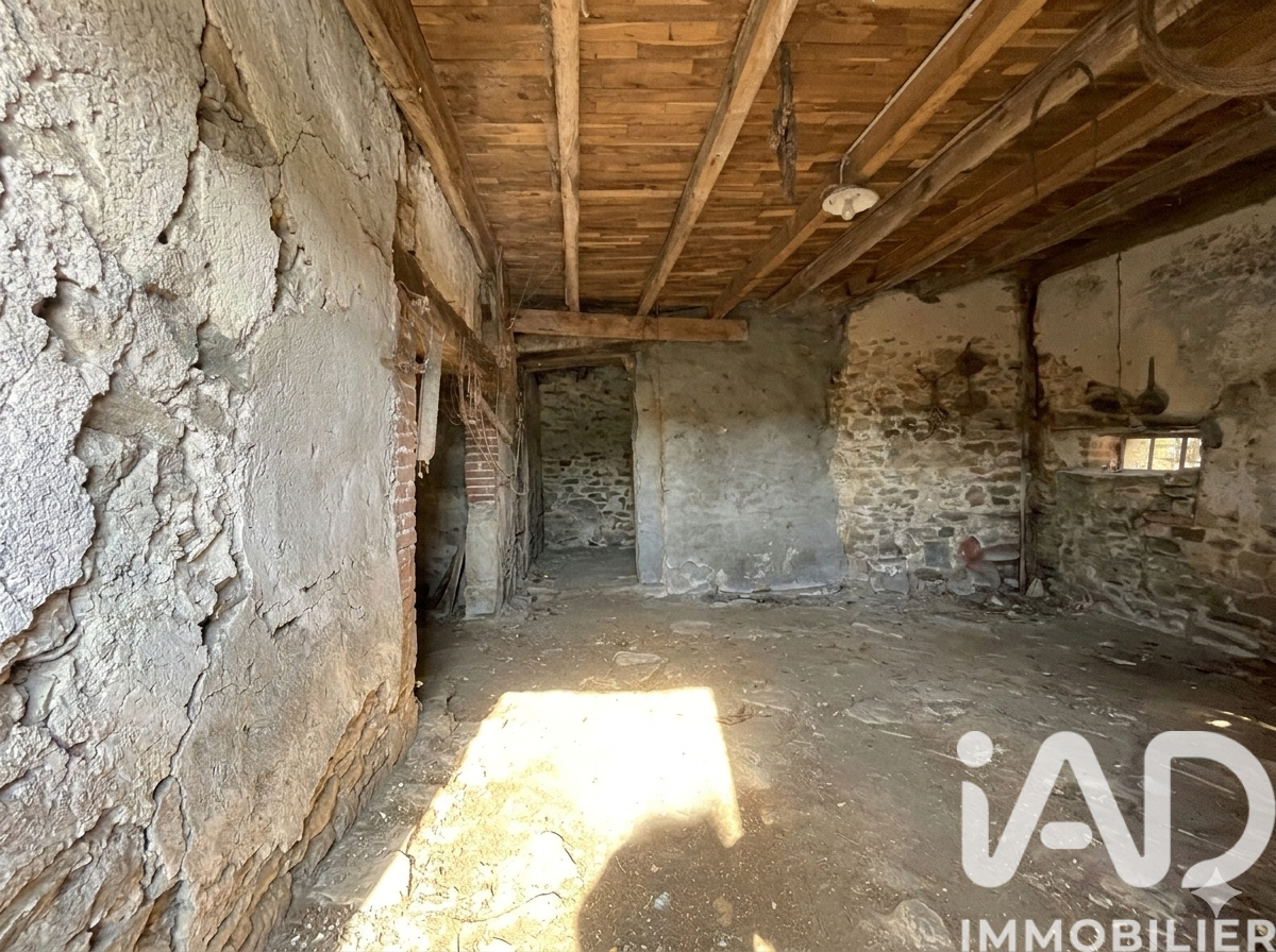 Vente maison à Lapeyrouse (63700) : maison 6 pièces 110 m² — 17
