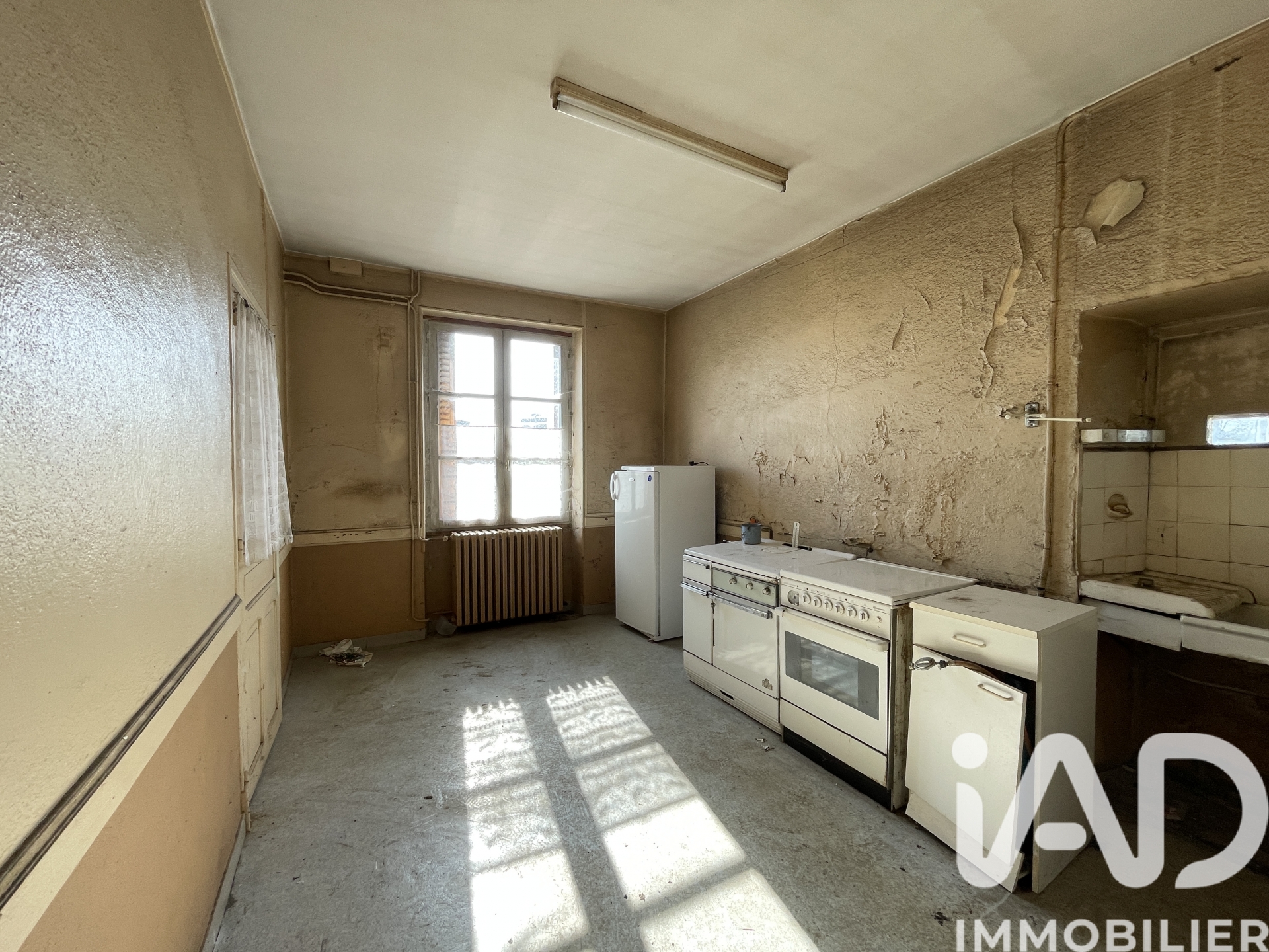 Vente maison à Lapeyrouse (63700) : maison 6 pièces 110 m² — 12