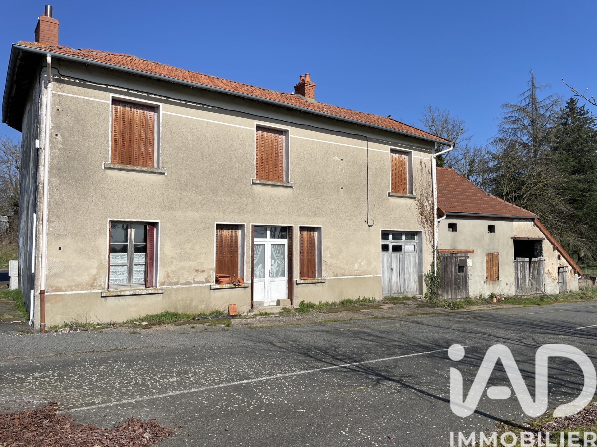 Vente maison à Lapeyrouse (63700) : maison 6 pièces 110 m² — 23