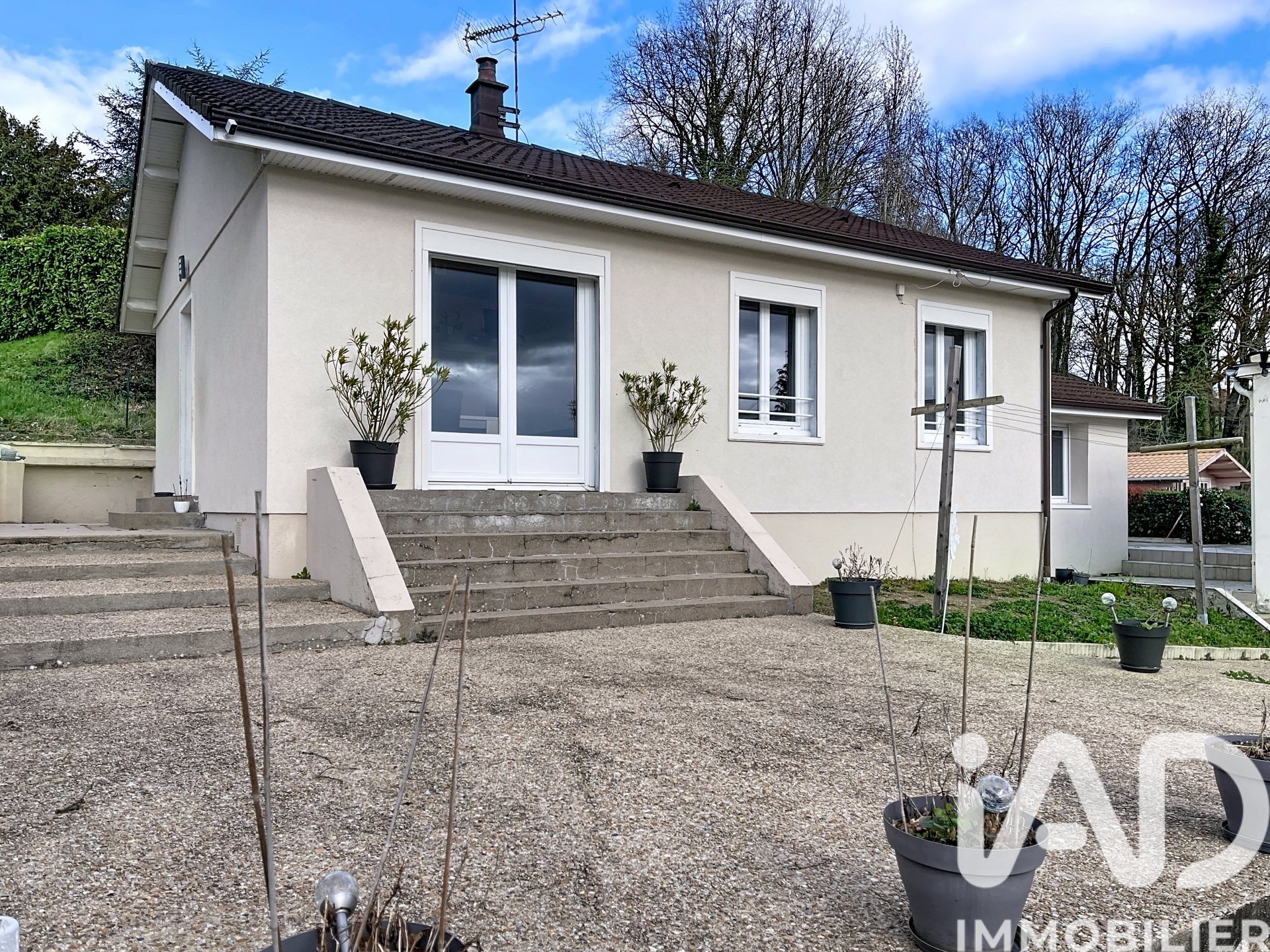 Vente maison à Nevoy (45500) : pavillon 6 pièces 124 m² — 23