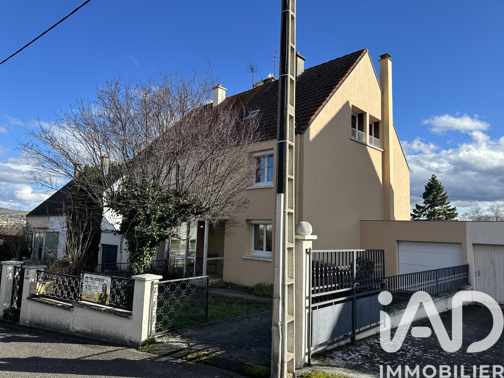 Maison à vendre à Pérignat-lès-Sarliève — 249 000 € — IAD France
