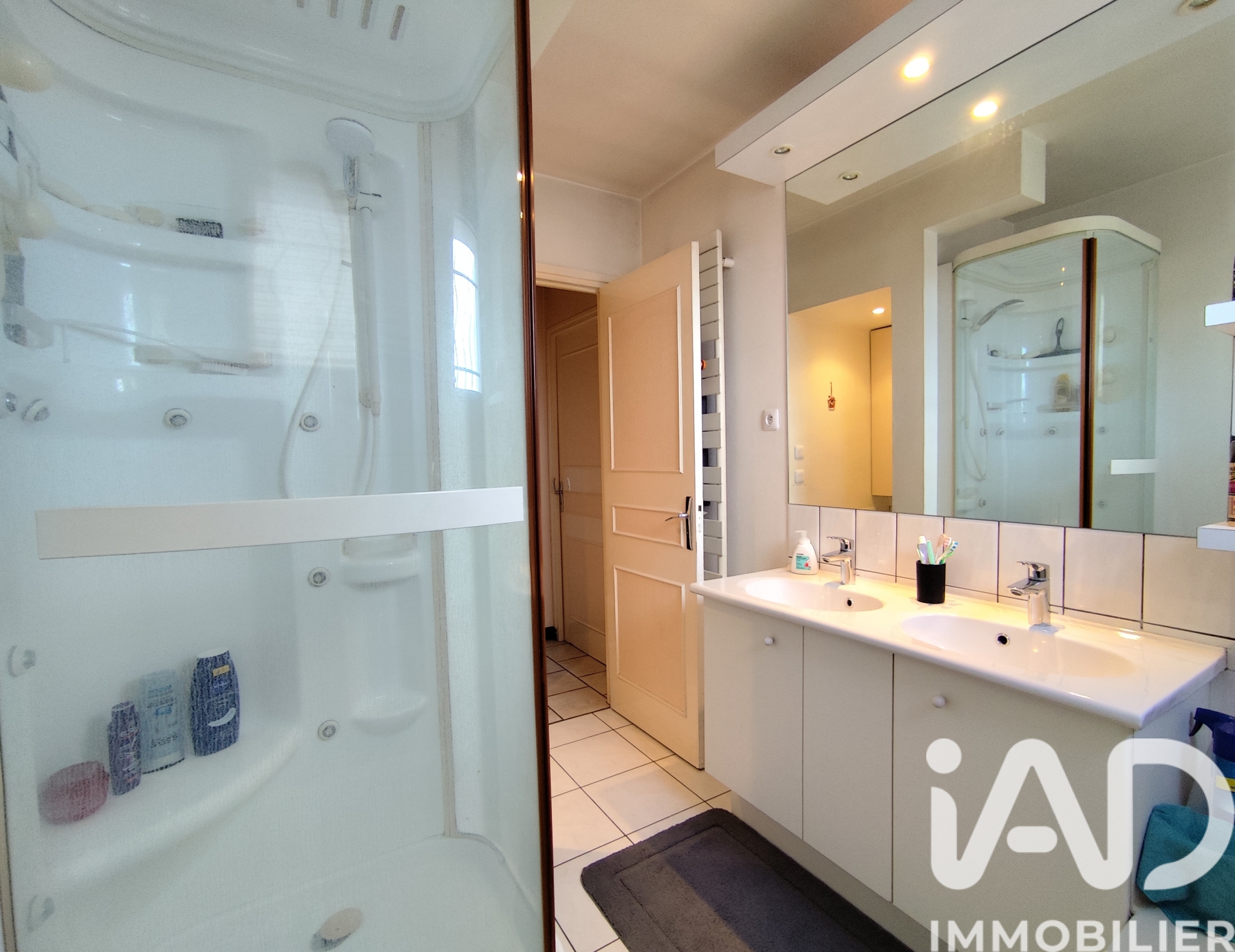 Vente maison à La Chapelle — 11