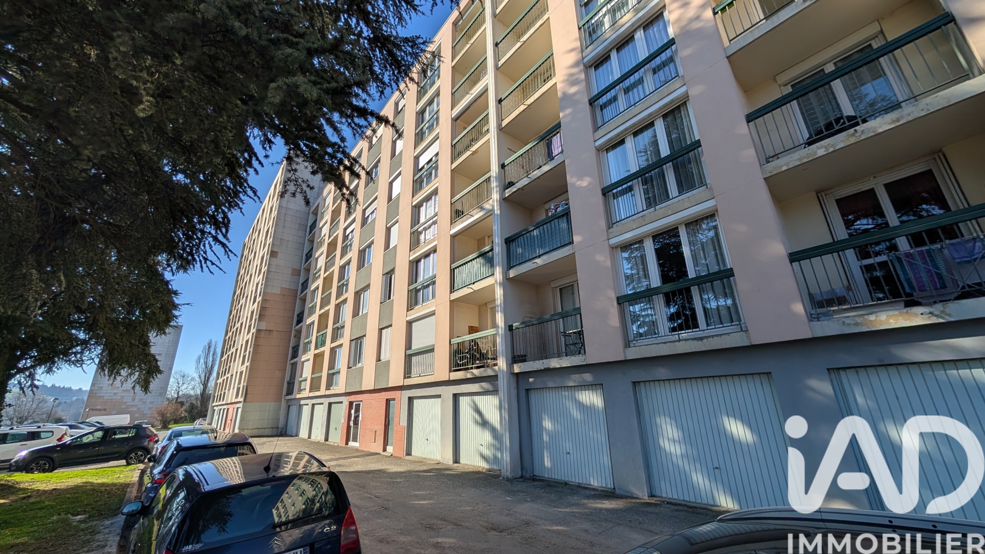 Vente appartement à Villars (42390) : appartement 4 pièces 80 m² — 17