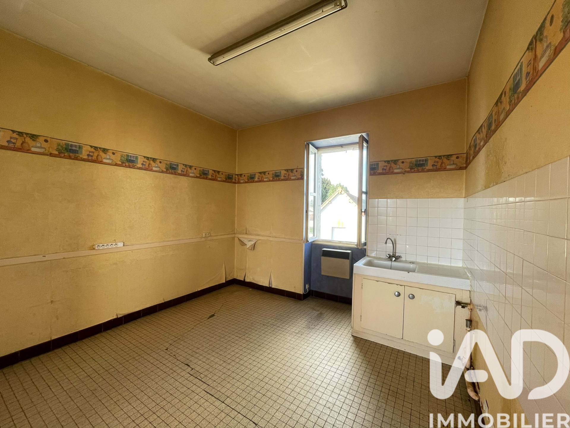 Vente maison à Lapalisse (03120) : maison 10 pièces 182 m² — 16