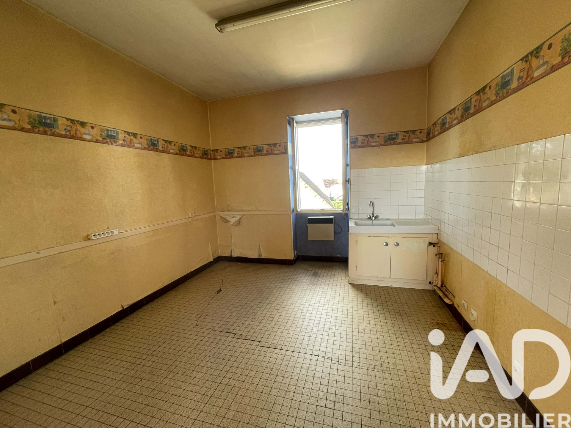 Vente maison à Lapalisse (03120) : maison 10 pièces 182 m² — 17