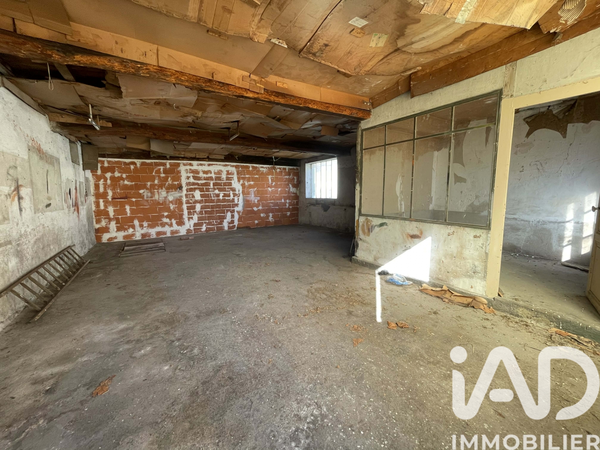 Vente maison à Lapalisse (03120) : maison 10 pièces 182 m² — 27
