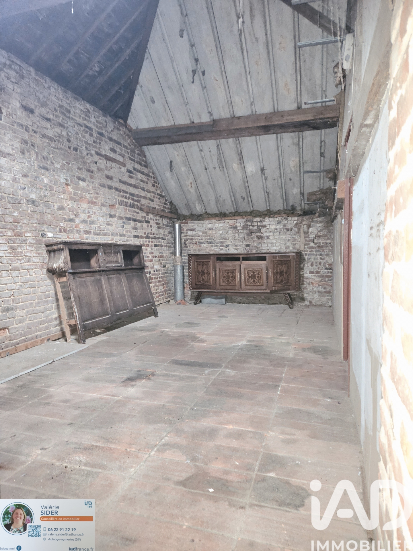 Vente maison à Étrœungt (59219) : maison 8 pièces 127 m² — 10