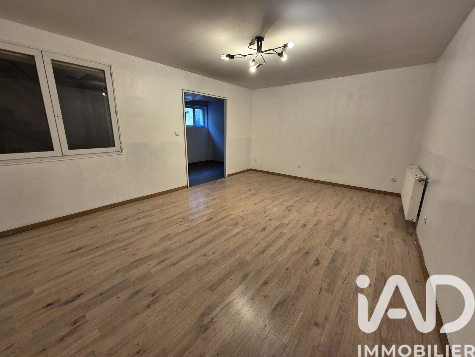 Vente maison à Thénezay (79390) : maison de village 8 pièces 194 m² — 11