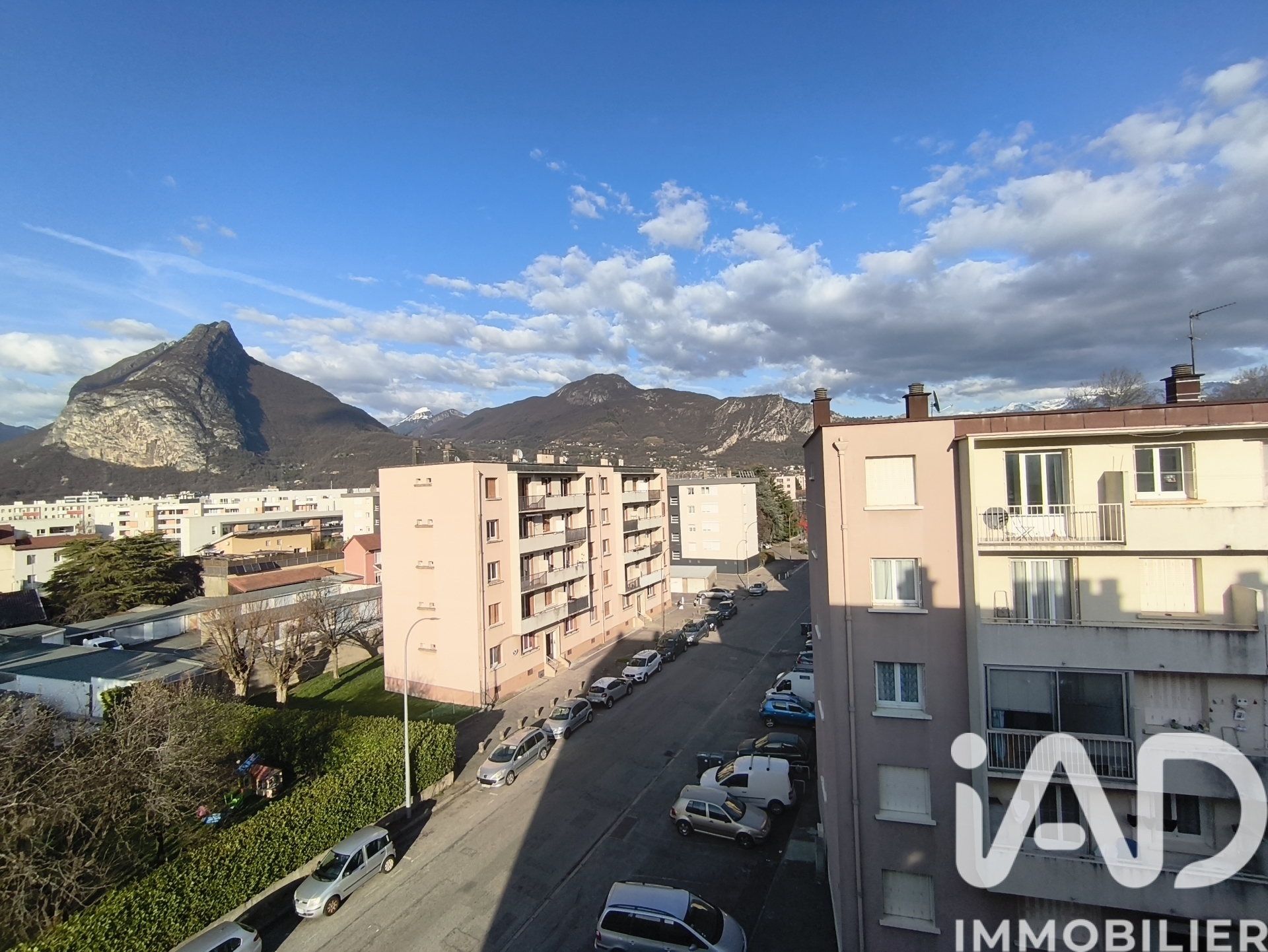 Vente appartement à Fontaine (38600) : appartement 3 pièces 53 m² — 2