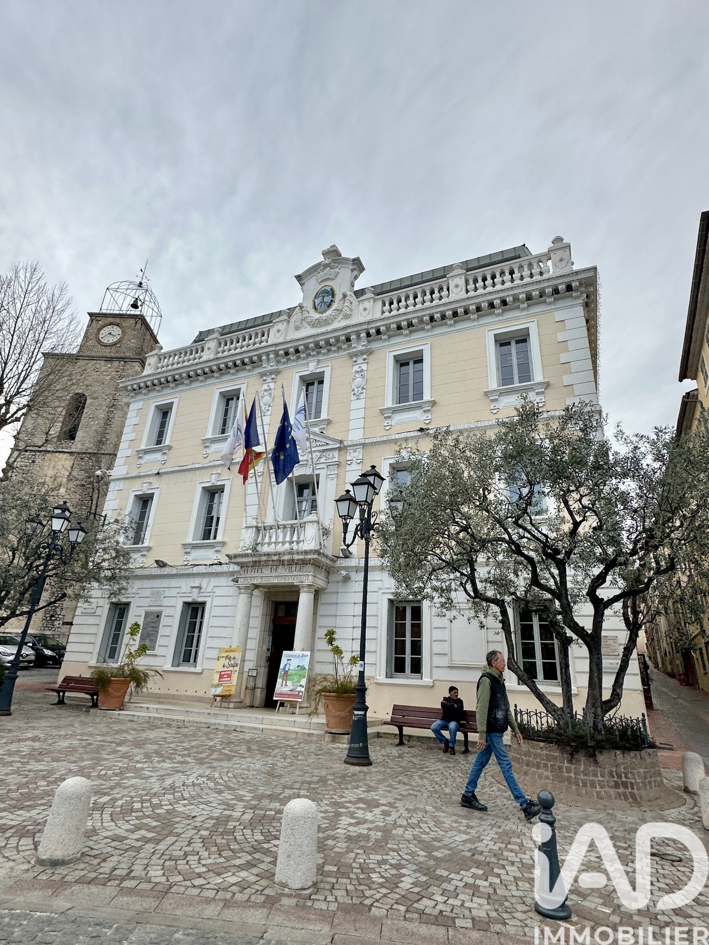 Vente appartement à Ollioules (83190) : appartement 2 pièces 46 m² - 1961422 — 9