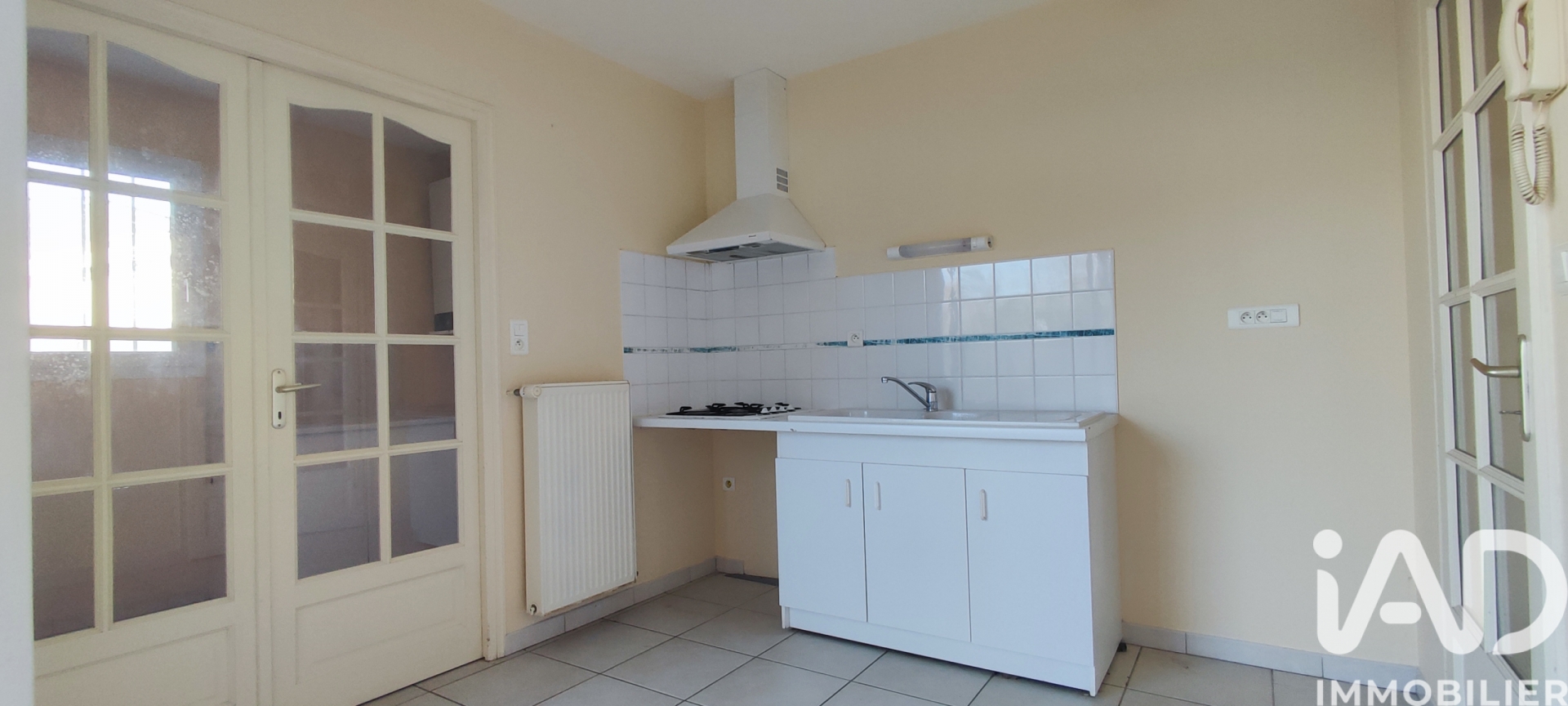 Vente maison à La Crèche (79260) : maison de ville 5 pièces 116 m² — 6