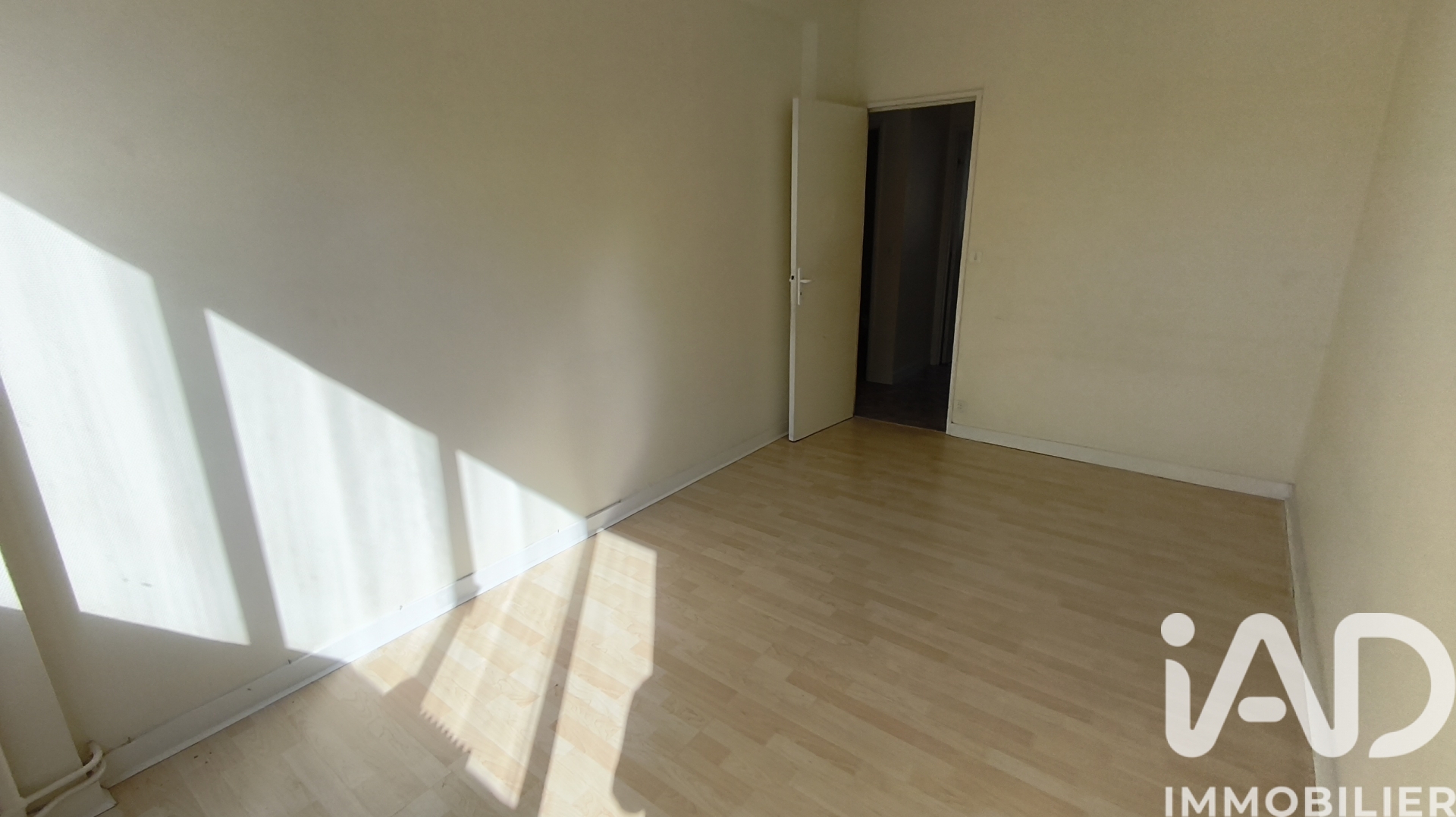Vente appartement à Châteauroux (36000) : appartement 3 pièces 70 m² — 26