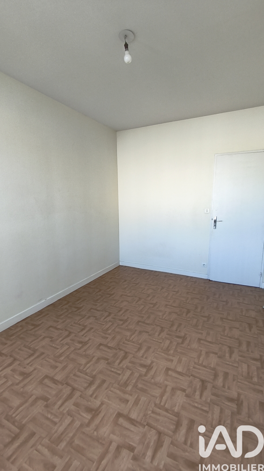 Vente appartement à Châteauroux (36000) : appartement 3 pièces 70 m² — 27