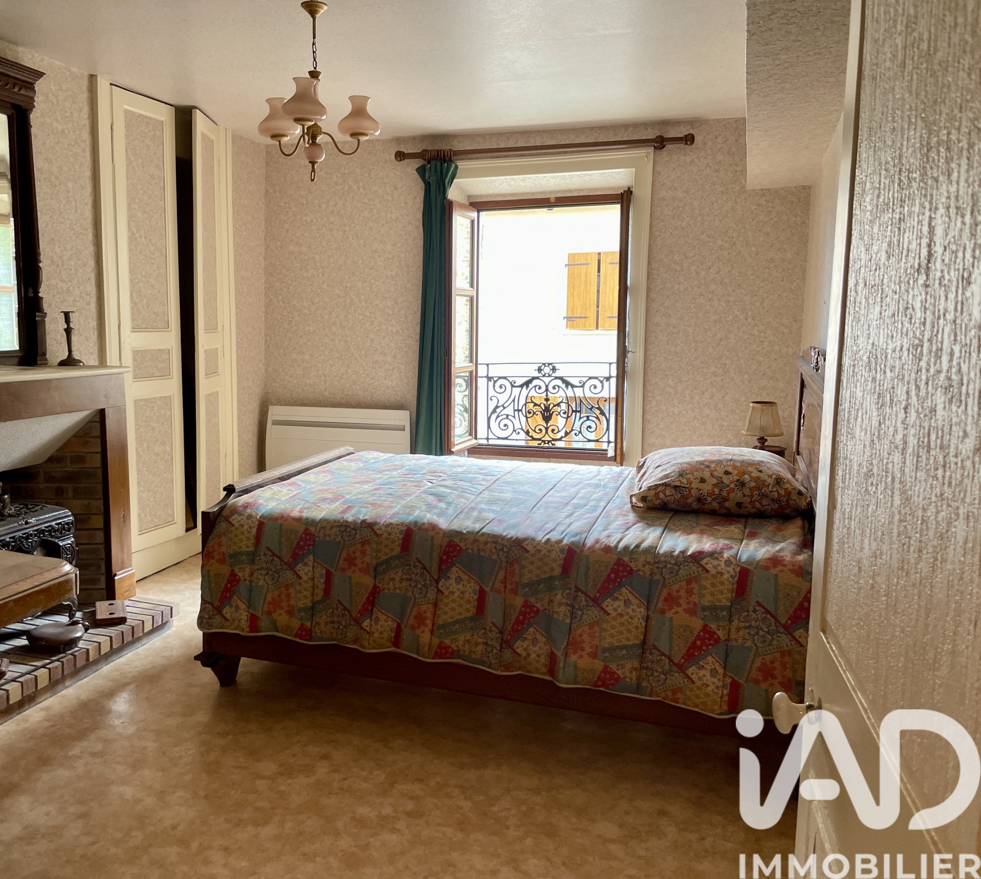 Vente maison à Mialet (24450) : maison de village 6 pièces 130 m² - 1966341 — 12