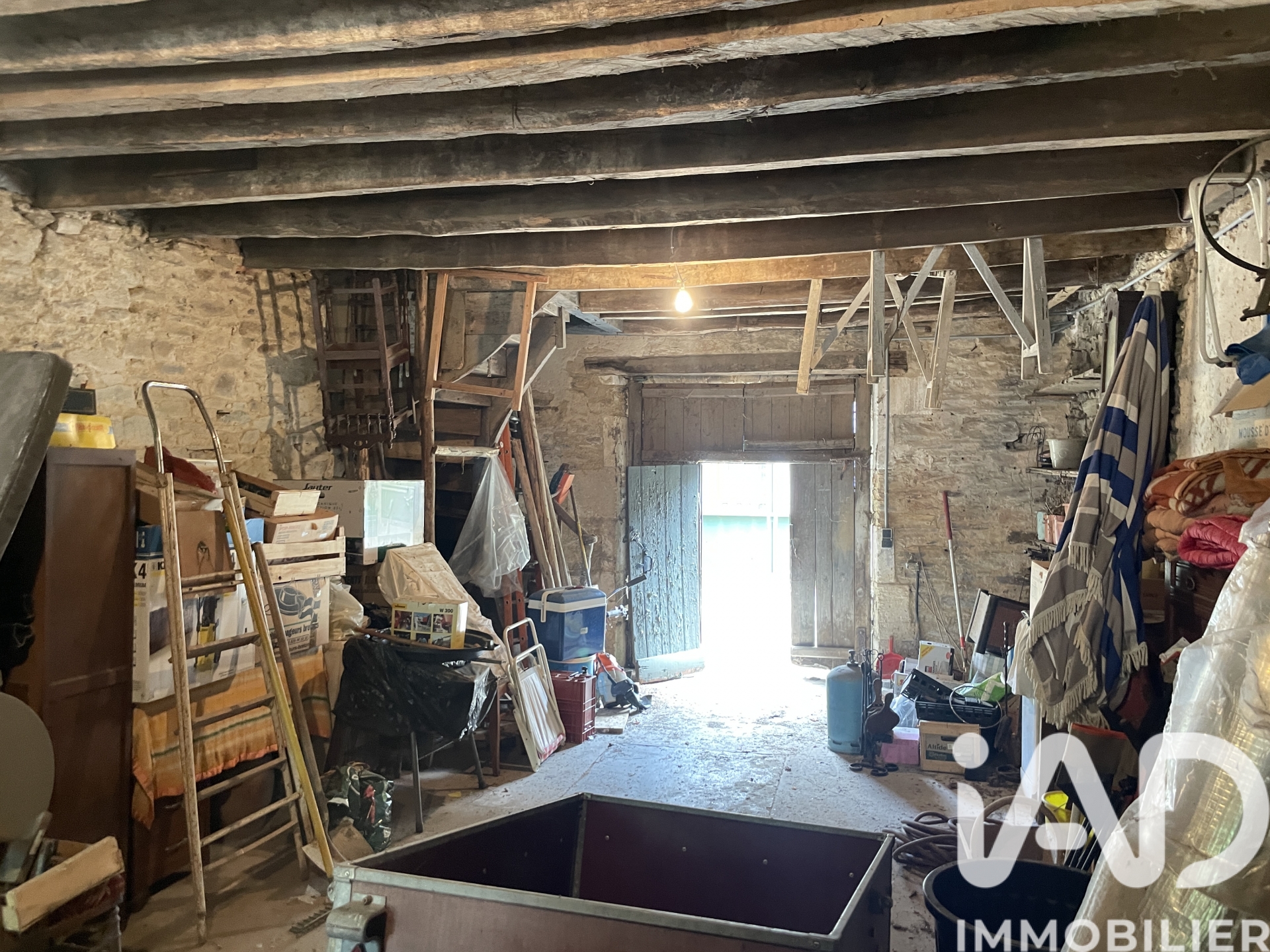 Vente maison à Mialet (24450) : maison de village 6 pièces 130 m² - 1966341 — 16