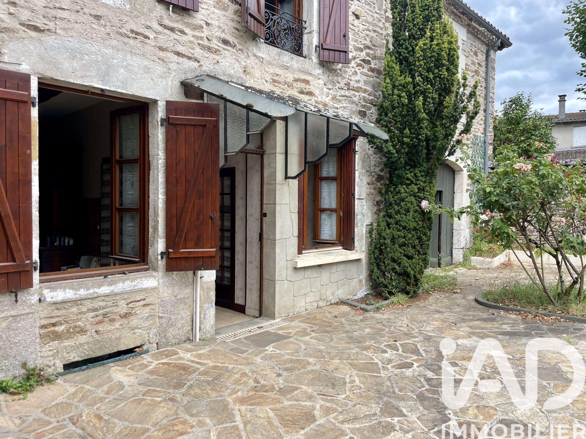 Vente maison à Mialet (24450) : maison de village 6 pièces 130 m² - 1966341 — 4