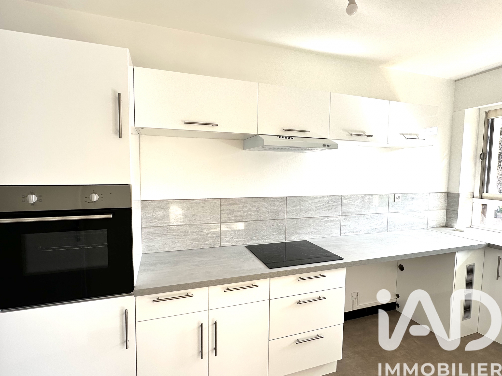 Vente appartement à Troyes (10000) : appartement 2 pièces 60 m² - 1964663 — 4