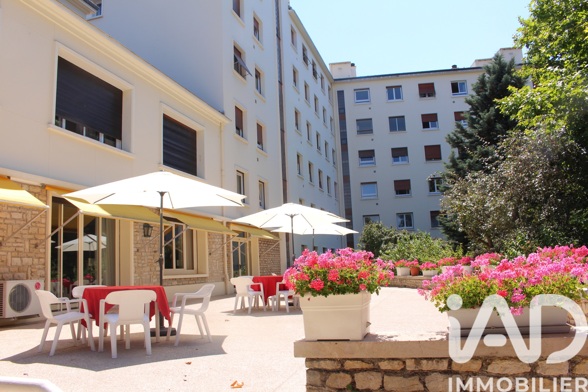 Vente appartement à Troyes (10000) : appartement 2 pièces 60 m² - 1964663 — 12
