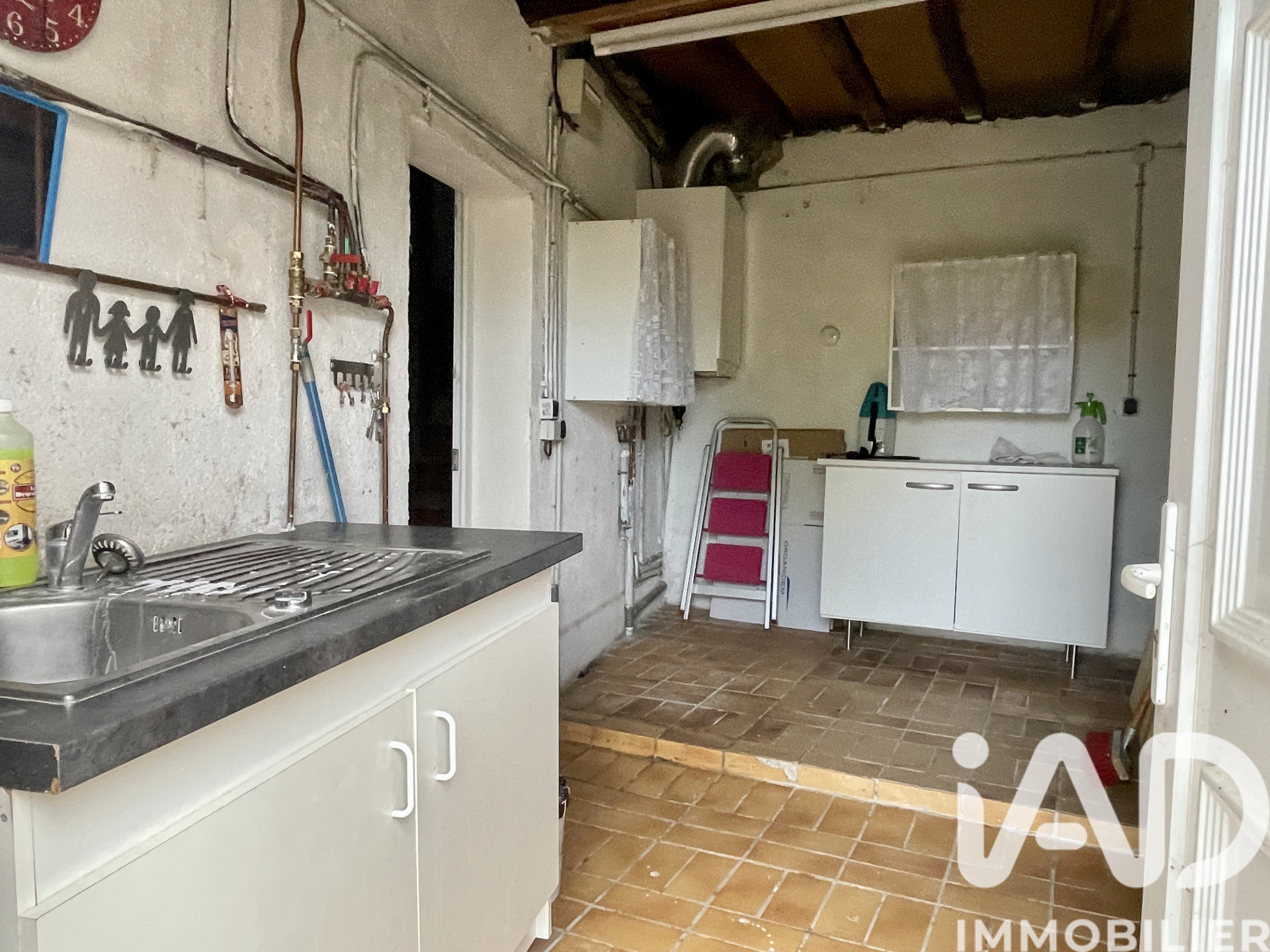 Vente maison à Thiviers (24800) : maison 7 pièces 120 m² — 4