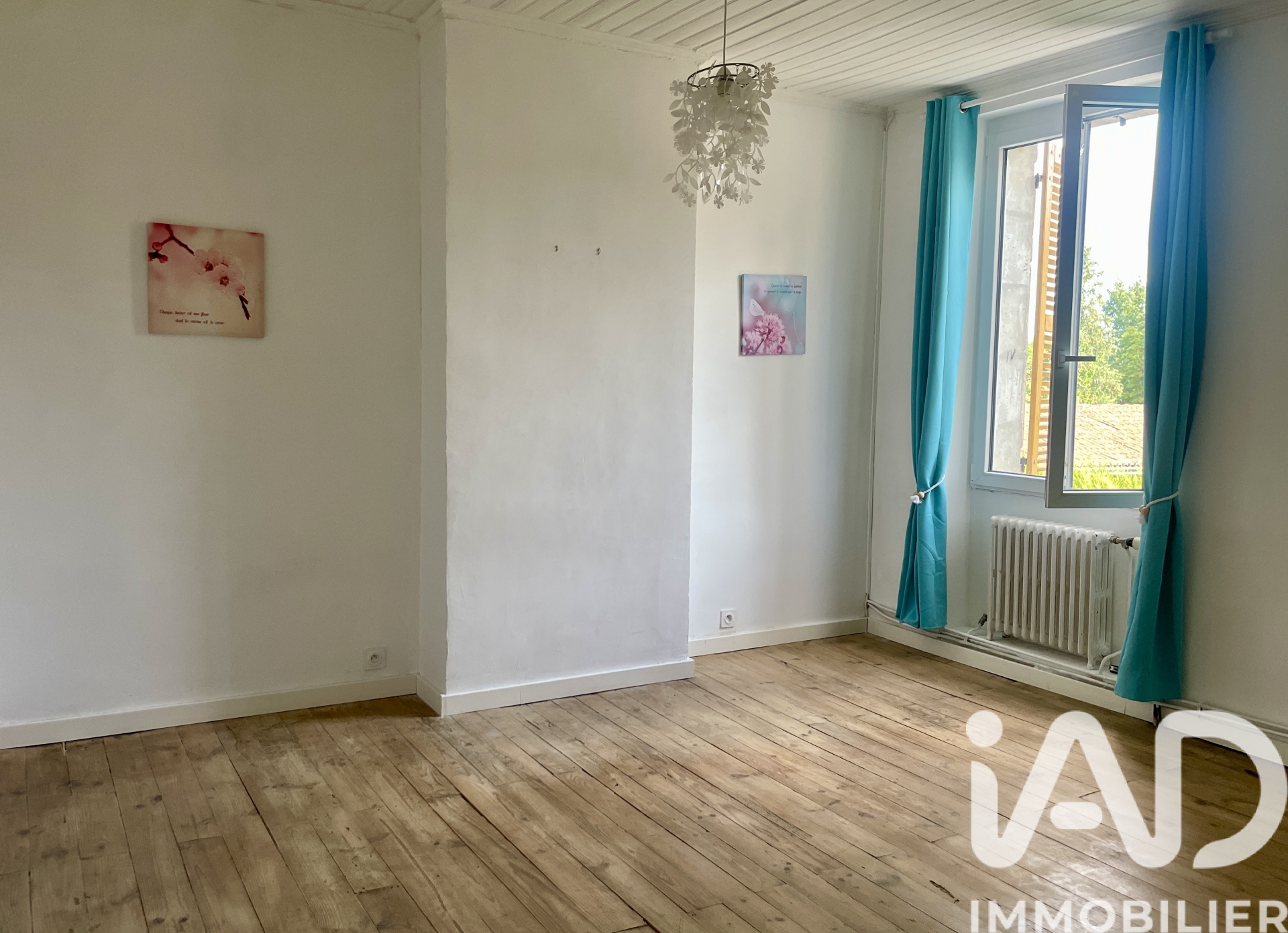 Vente maison à Thiviers (24800) : maison 7 pièces 120 m² — 7