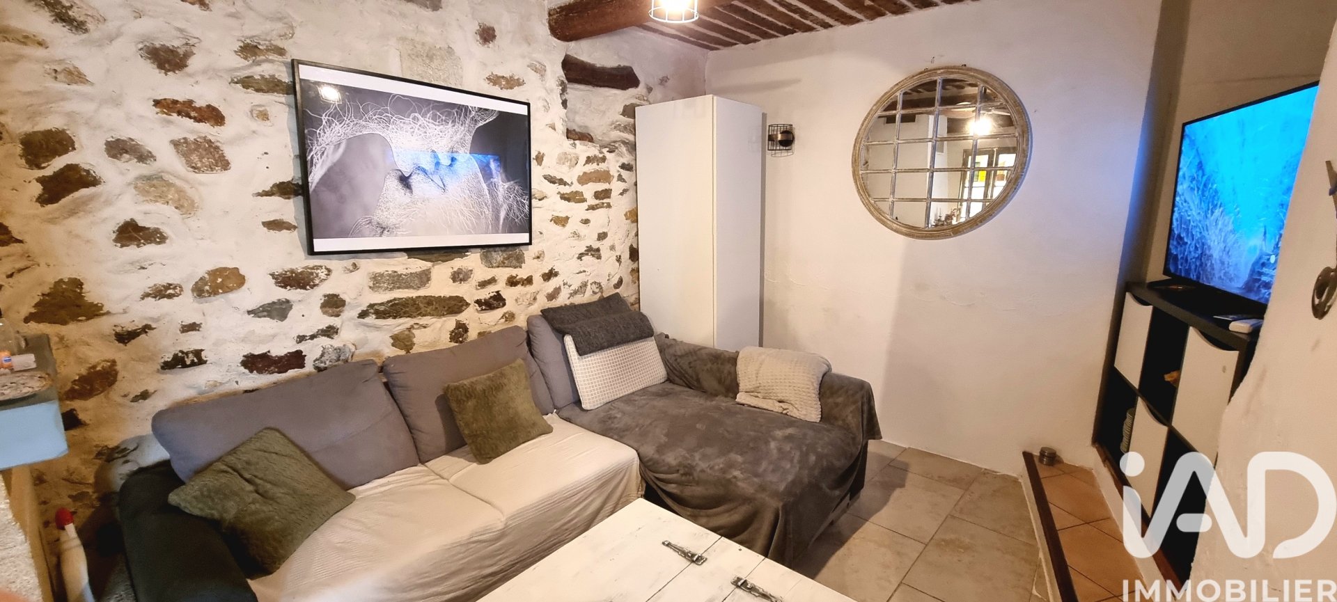 Vente maison à Six-Fours-les-Plages (83140) : maison de village 6 pièces 141 m² - 1963187 — 5