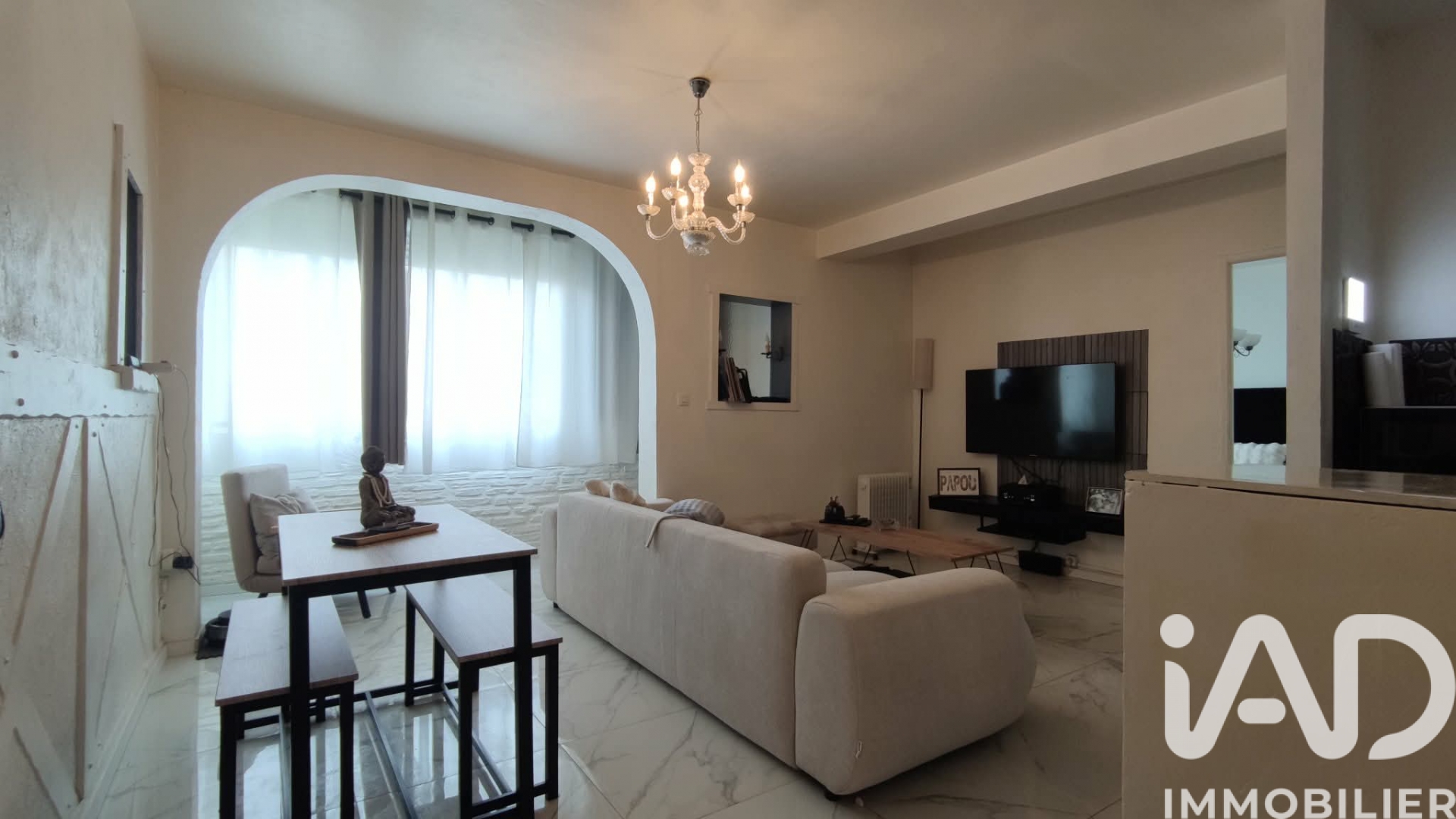 Vente appartement à Marseille (13013) : appartement 2 pièces 44 m² — 2