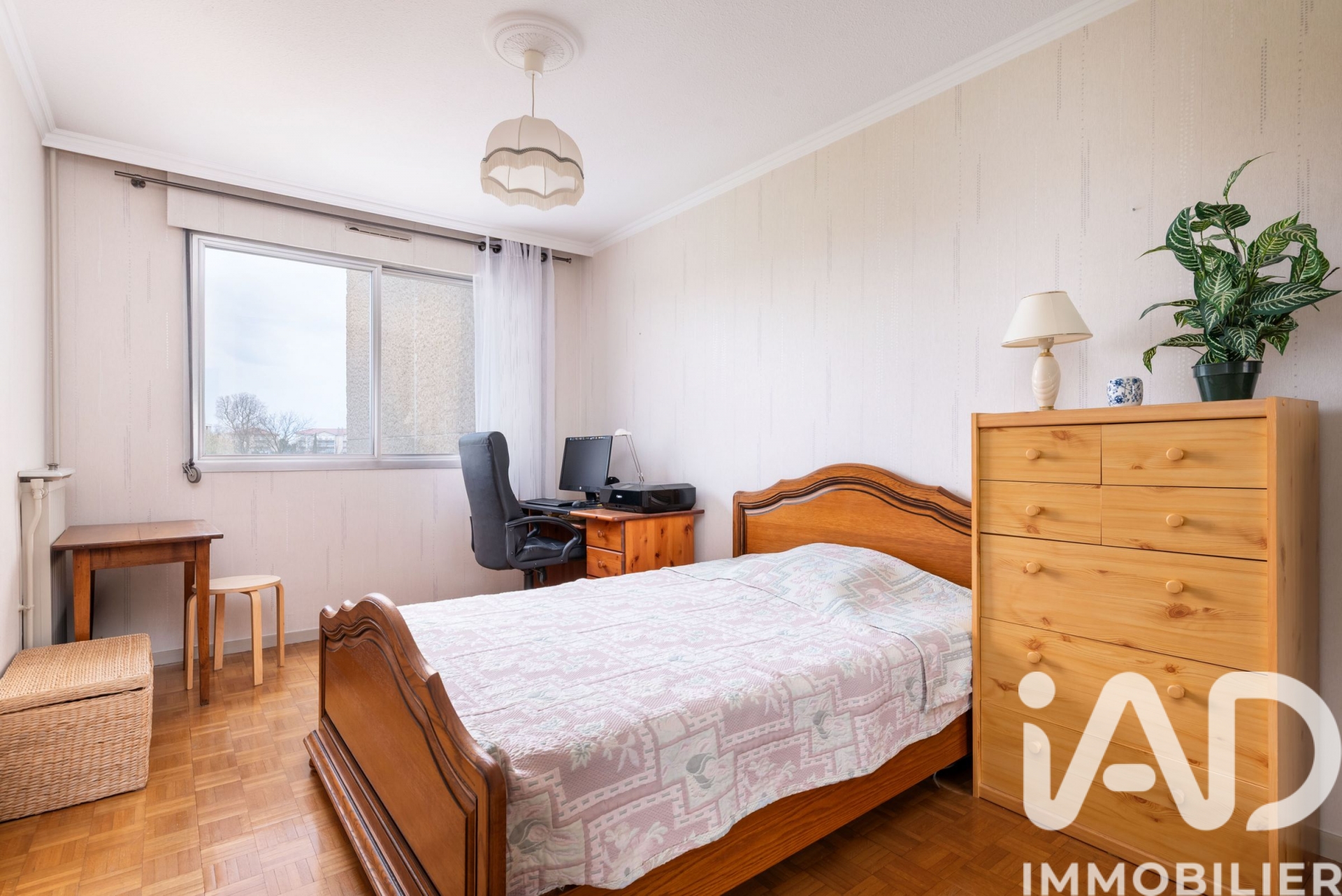 Vente appartement à Bron (69500) : appartement 3 pièces 84 m² - 1967582 — 8