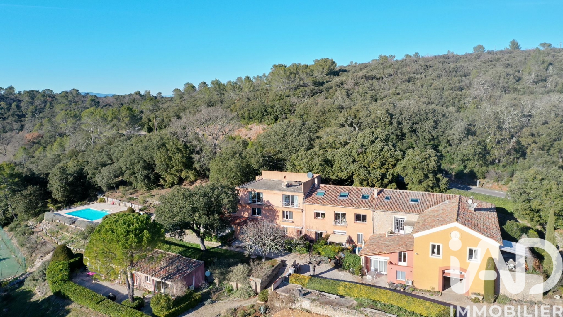 Vente appartement à Flassans sur Issole (83340) : appartement 4 pièces 100 m² - 1971508 — 12