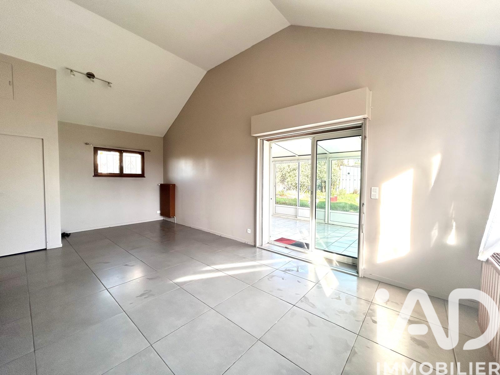 Vente maison à Beaugency (45190) : maison 5 pièces 155 m² — 6