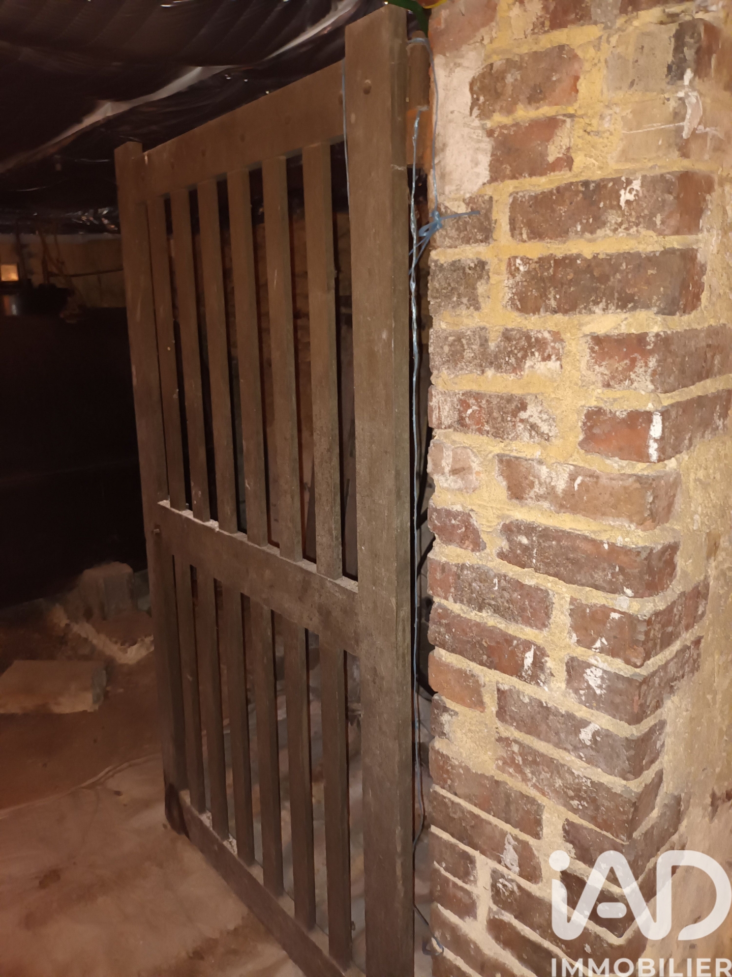 Vente maison à Brou (28160) : maison de ville 7 pièces 154 m² — 7