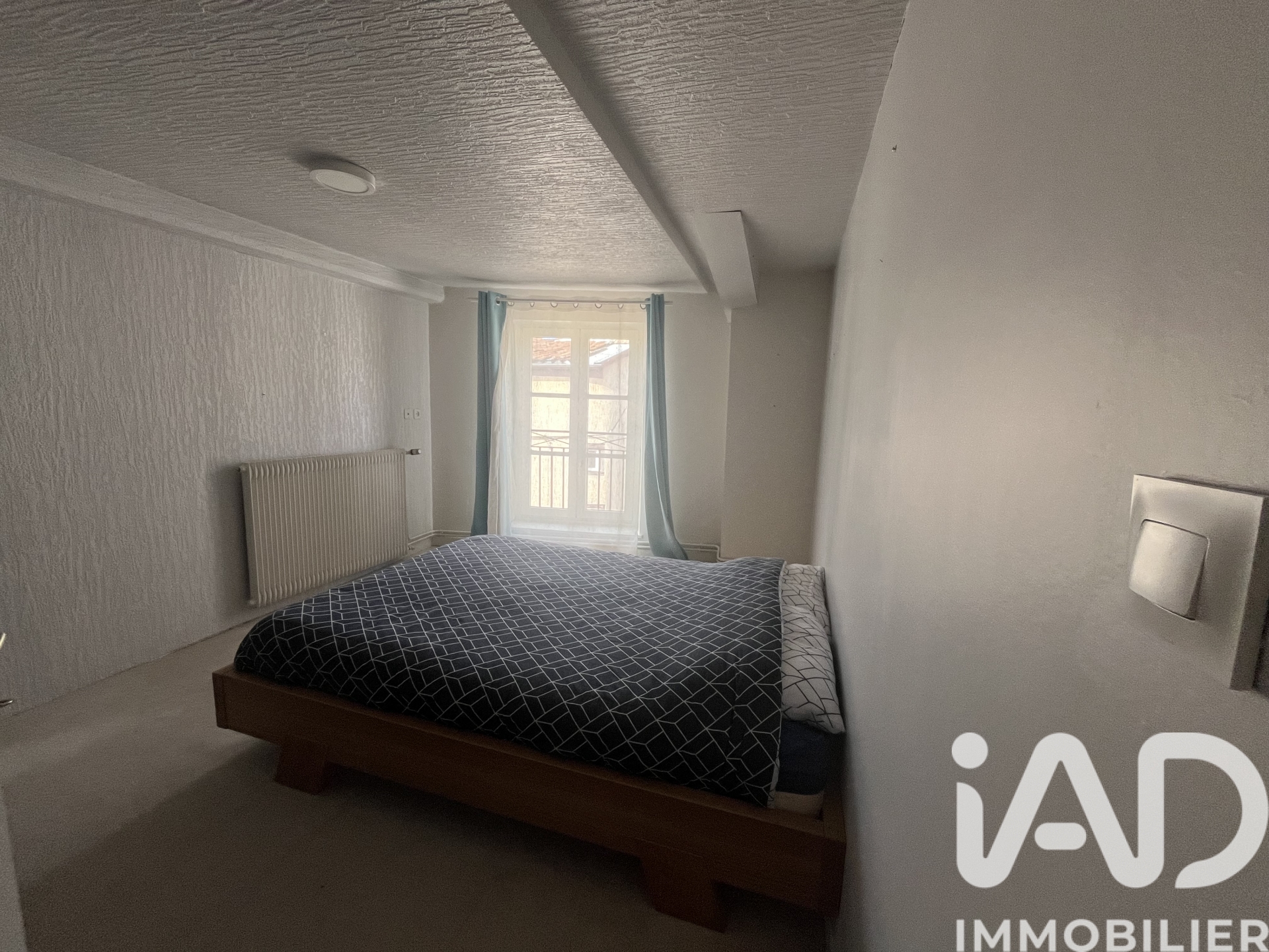 Vente maison à Thiers (63300) : maison de ville 4 pièces 97 m² — 9