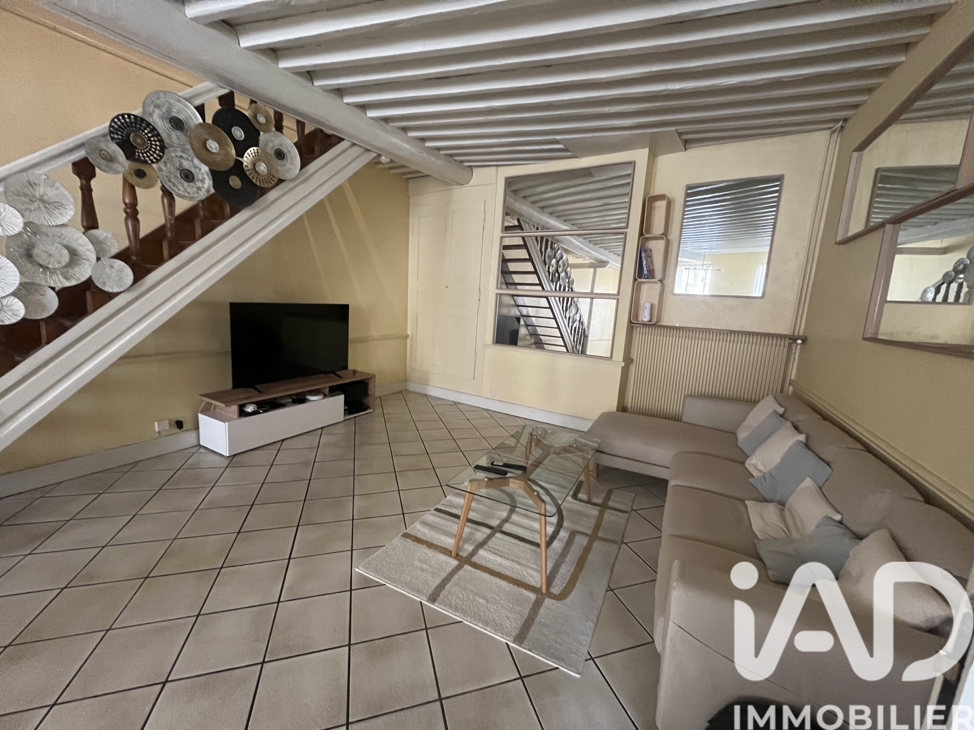 Vente maison à Thiers (63300) : maison de ville 4 pièces 97 m² — 2